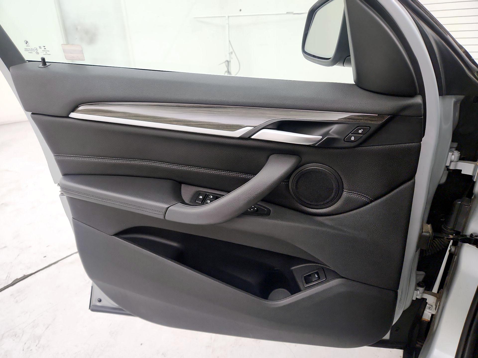 Thumbnail: 2018 BMW X1 - 12