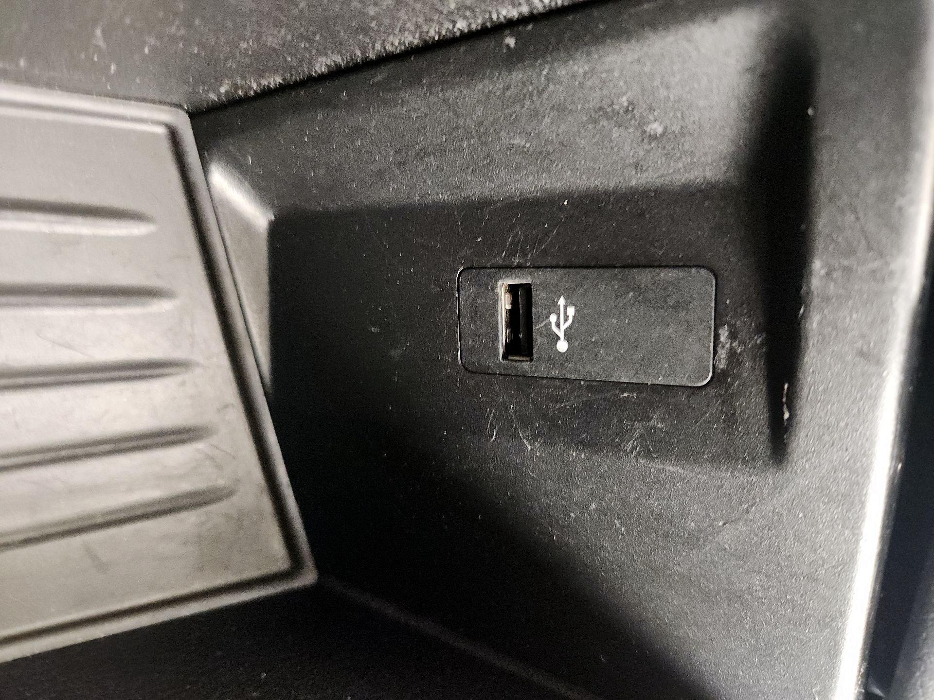 Thumbnail: 2018 BMW X1 - 19