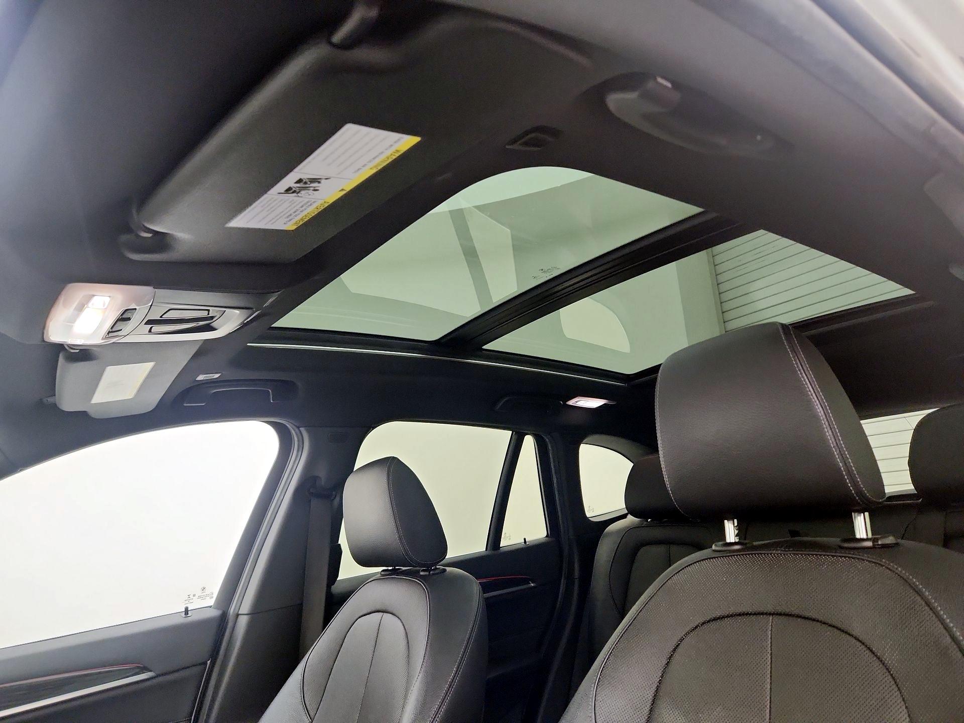 Thumbnail: 2018 BMW X1 - 20