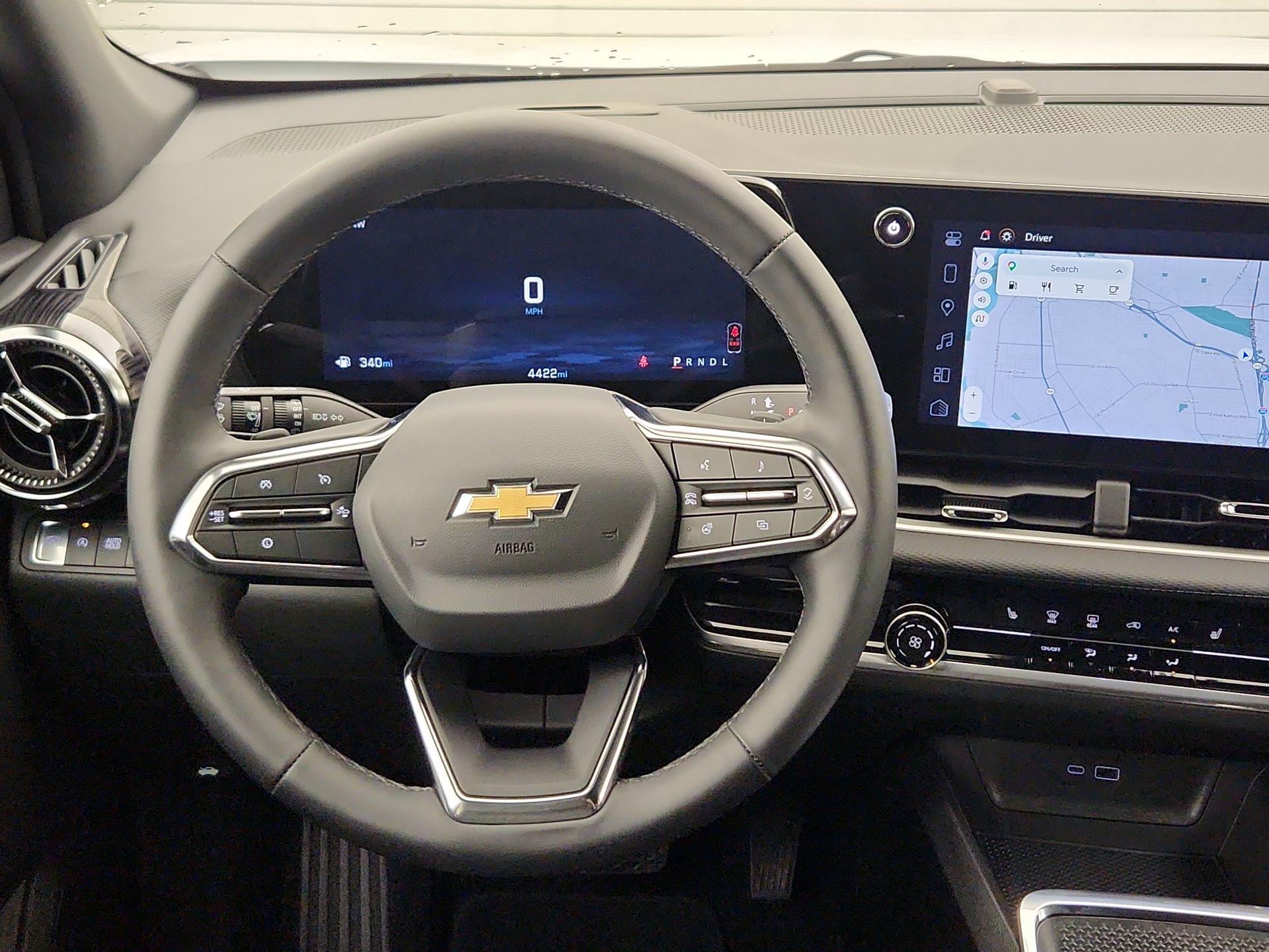 Thumbnail: 2026 Chevrolet Equinox - 10