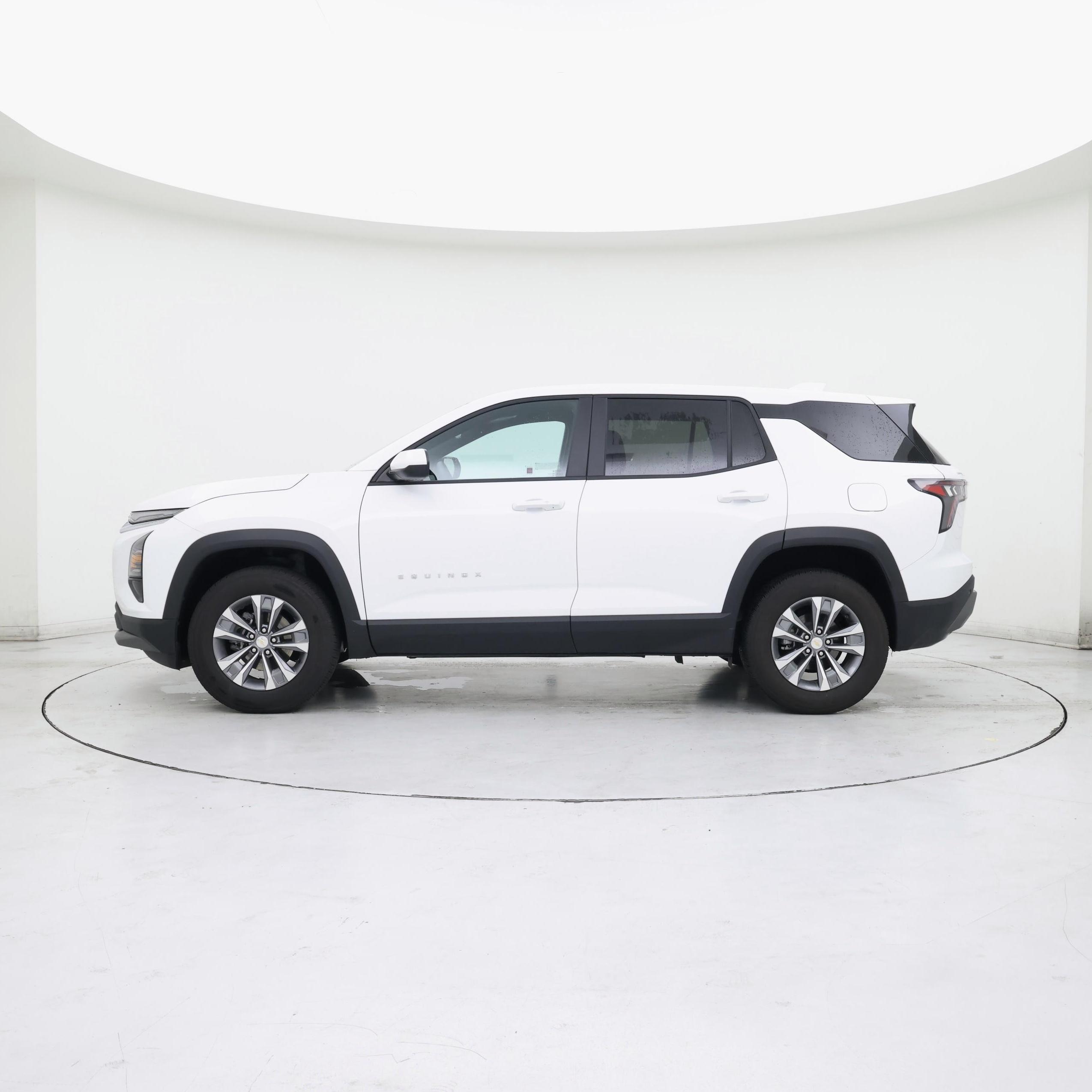 Thumbnail: 2026 Chevrolet Equinox - 3
