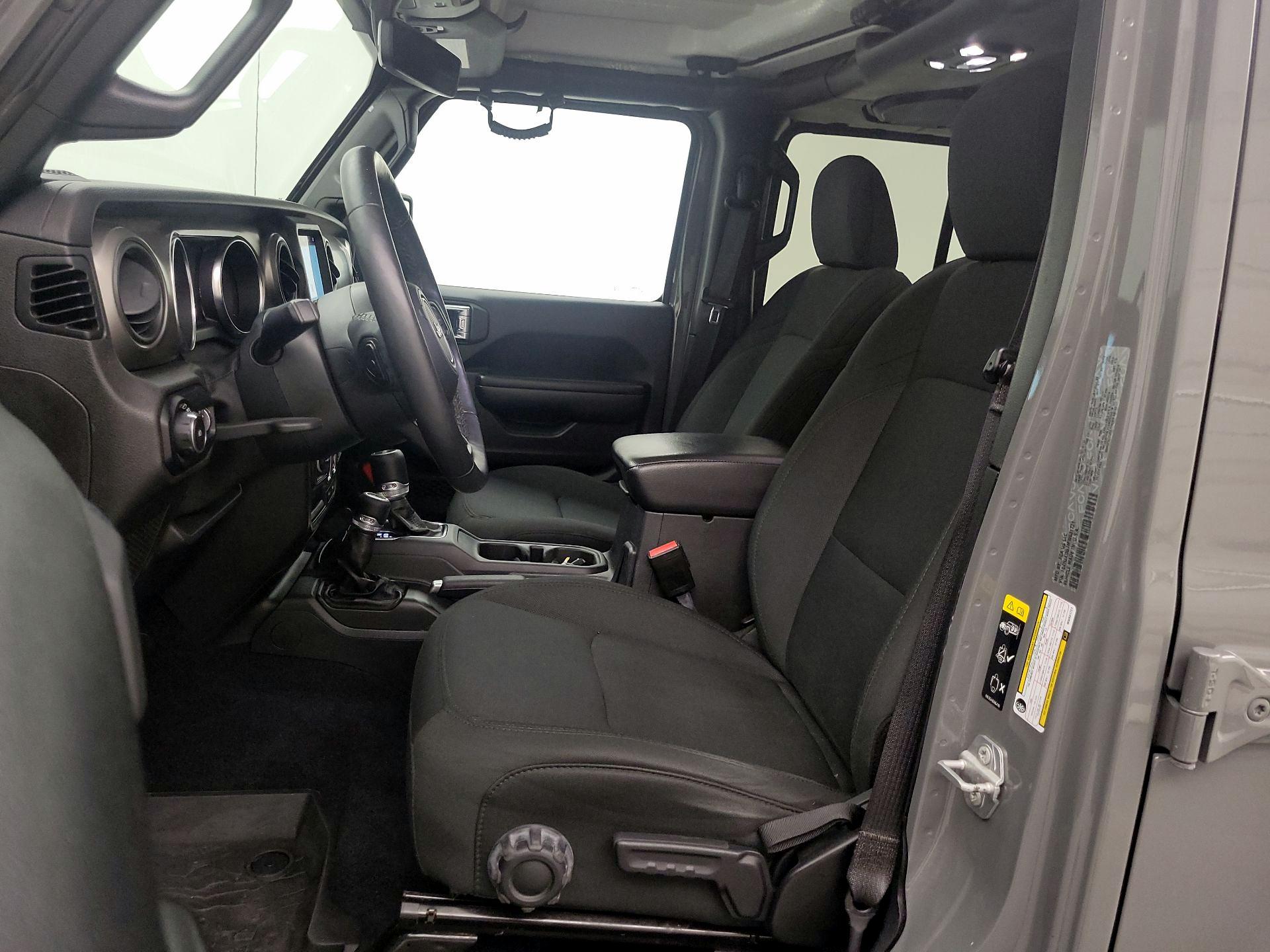 Thumbnail: 2021 Jeep Wrangler - 11