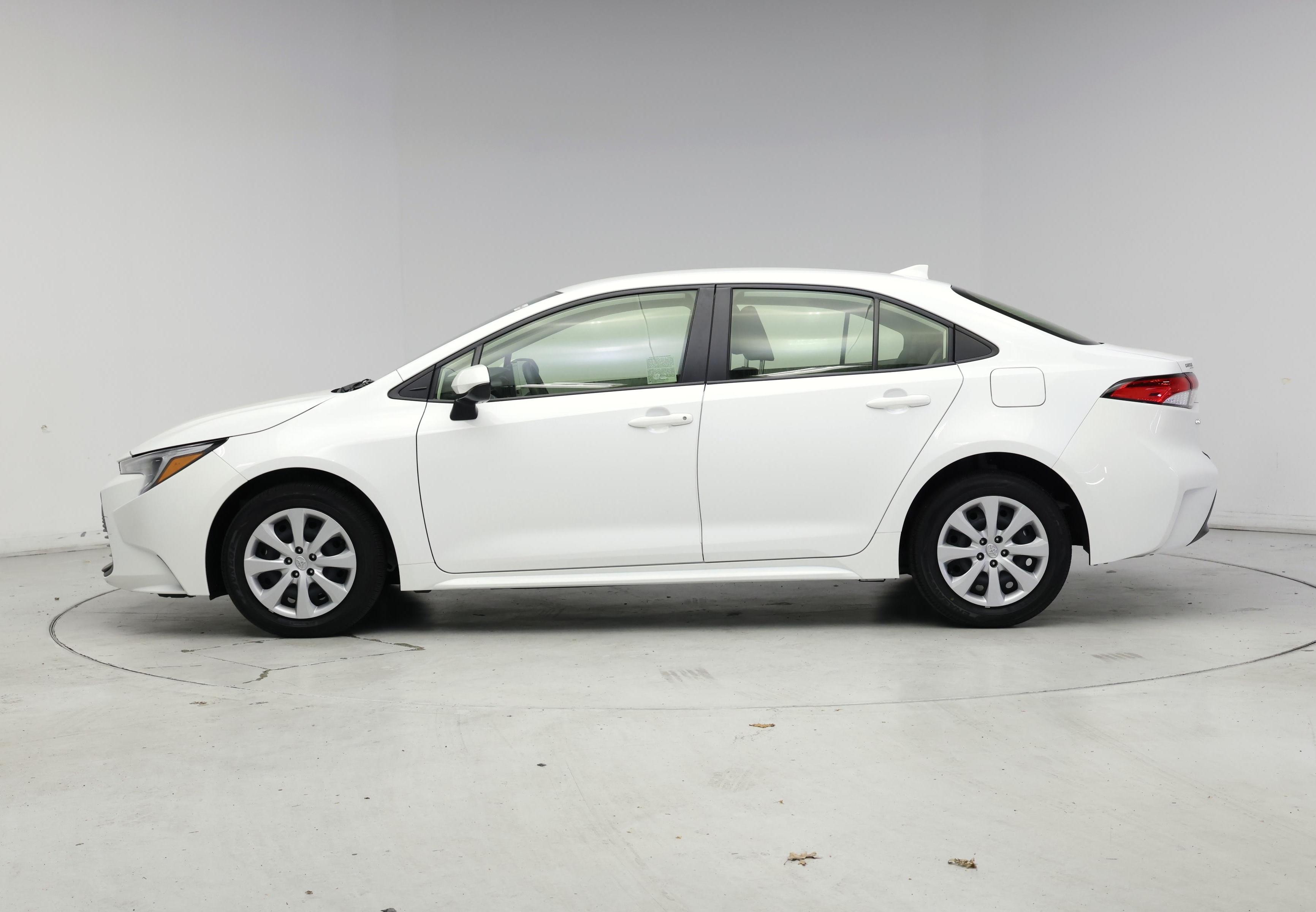 Thumbnail: 2025 Toyota Corolla - 3