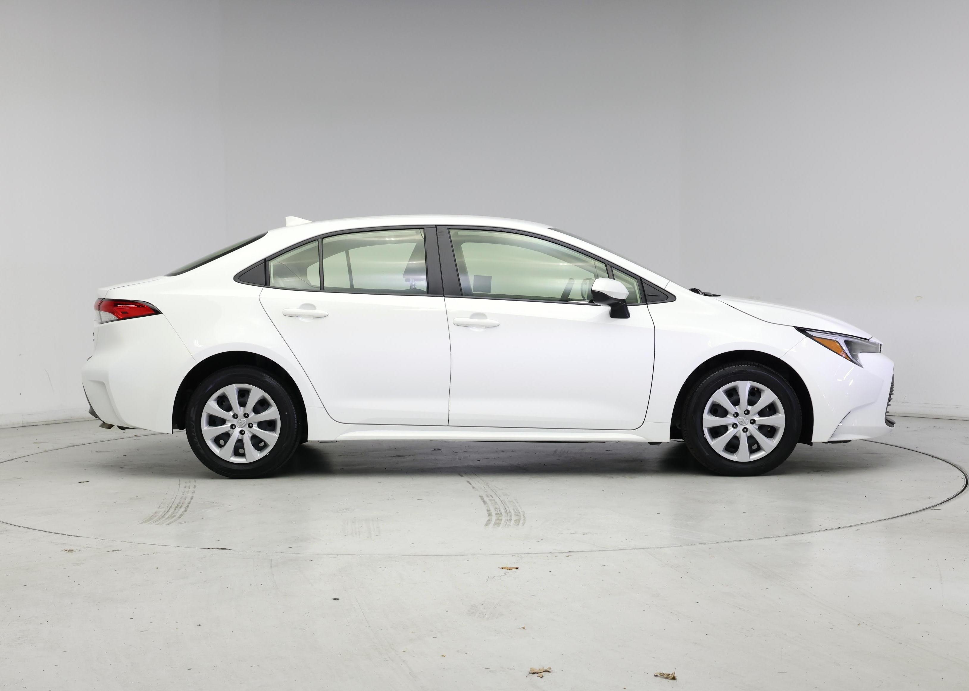 Thumbnail: 2025 Toyota Corolla - 7