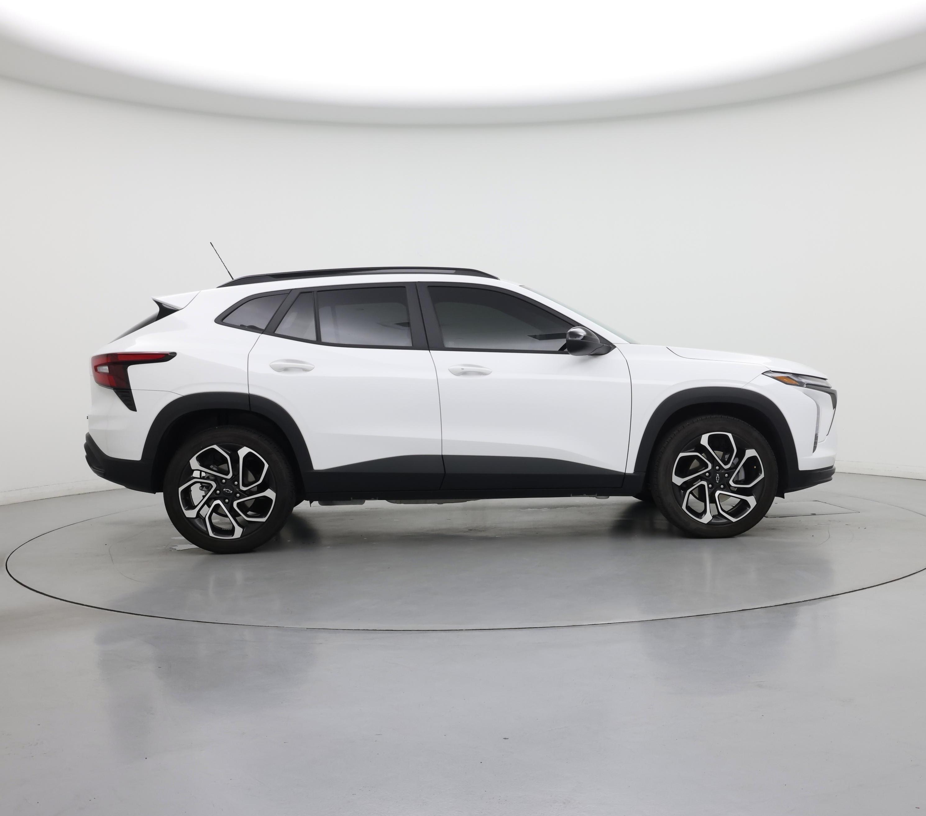 Thumbnail: 2024 Chevrolet Trax - 7