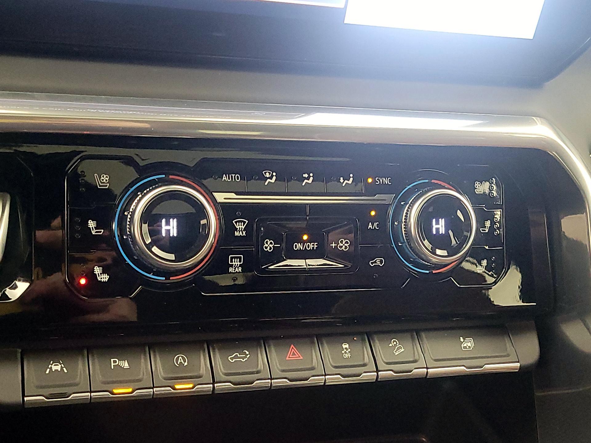 Thumbnail: 2022 GMC Sierra 1500 - 17