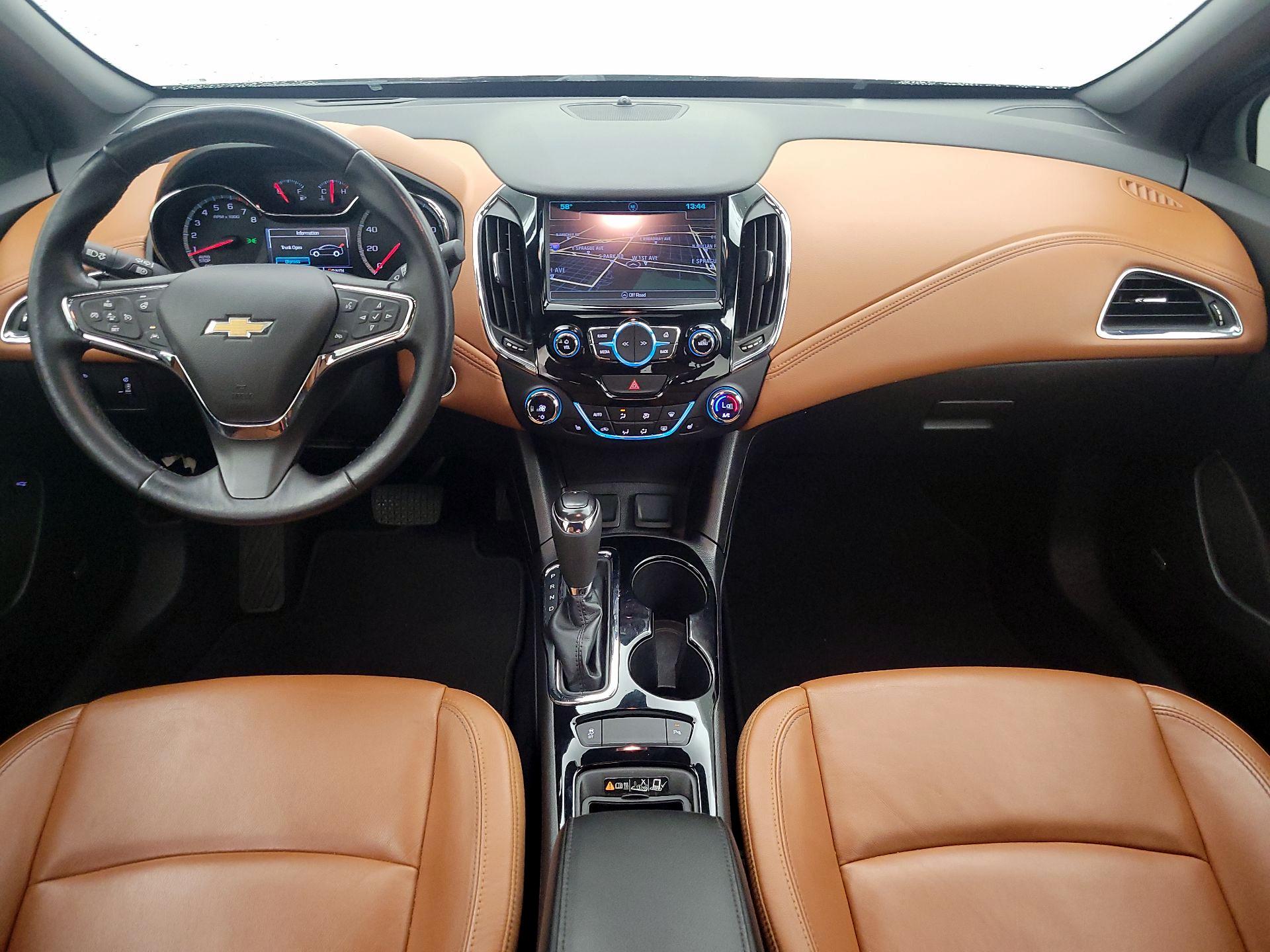 Thumbnail: 2016 Chevrolet Cruze - 9