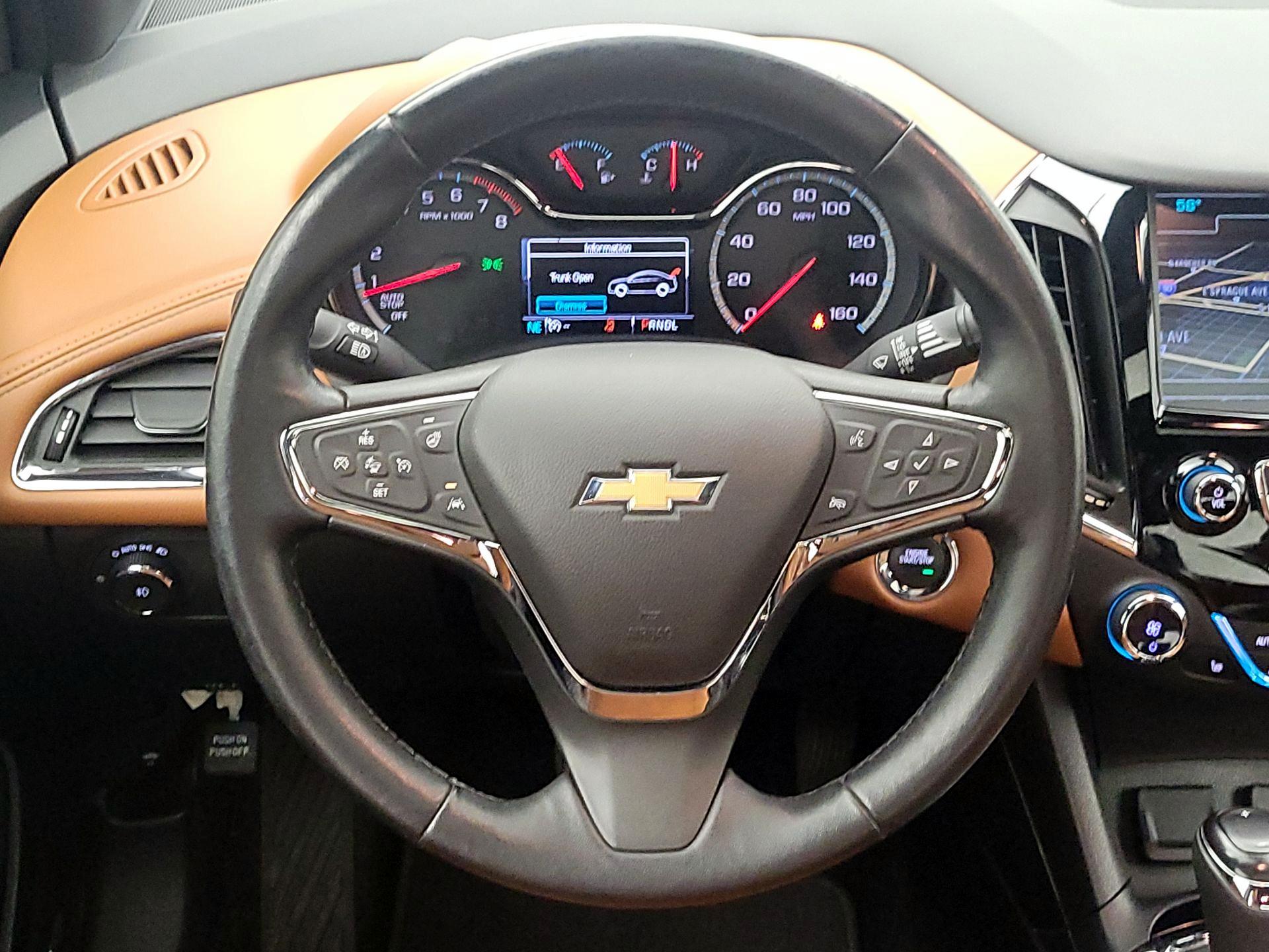Thumbnail: 2016 Chevrolet Cruze - 10