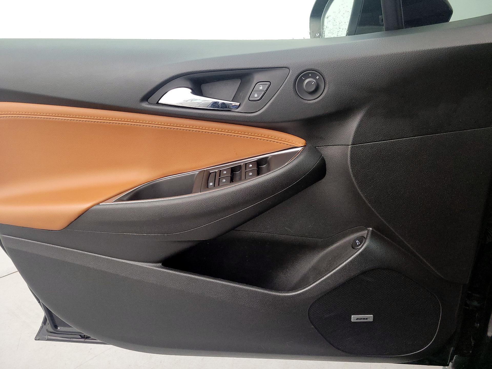 Thumbnail: 2016 Chevrolet Cruze - 12
