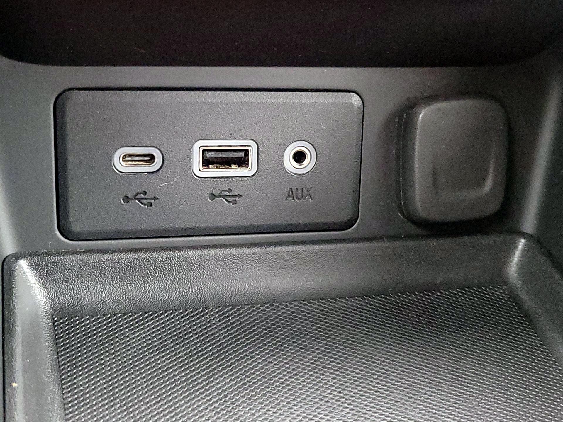 Thumbnail: 2024 GMC Terrain - 19