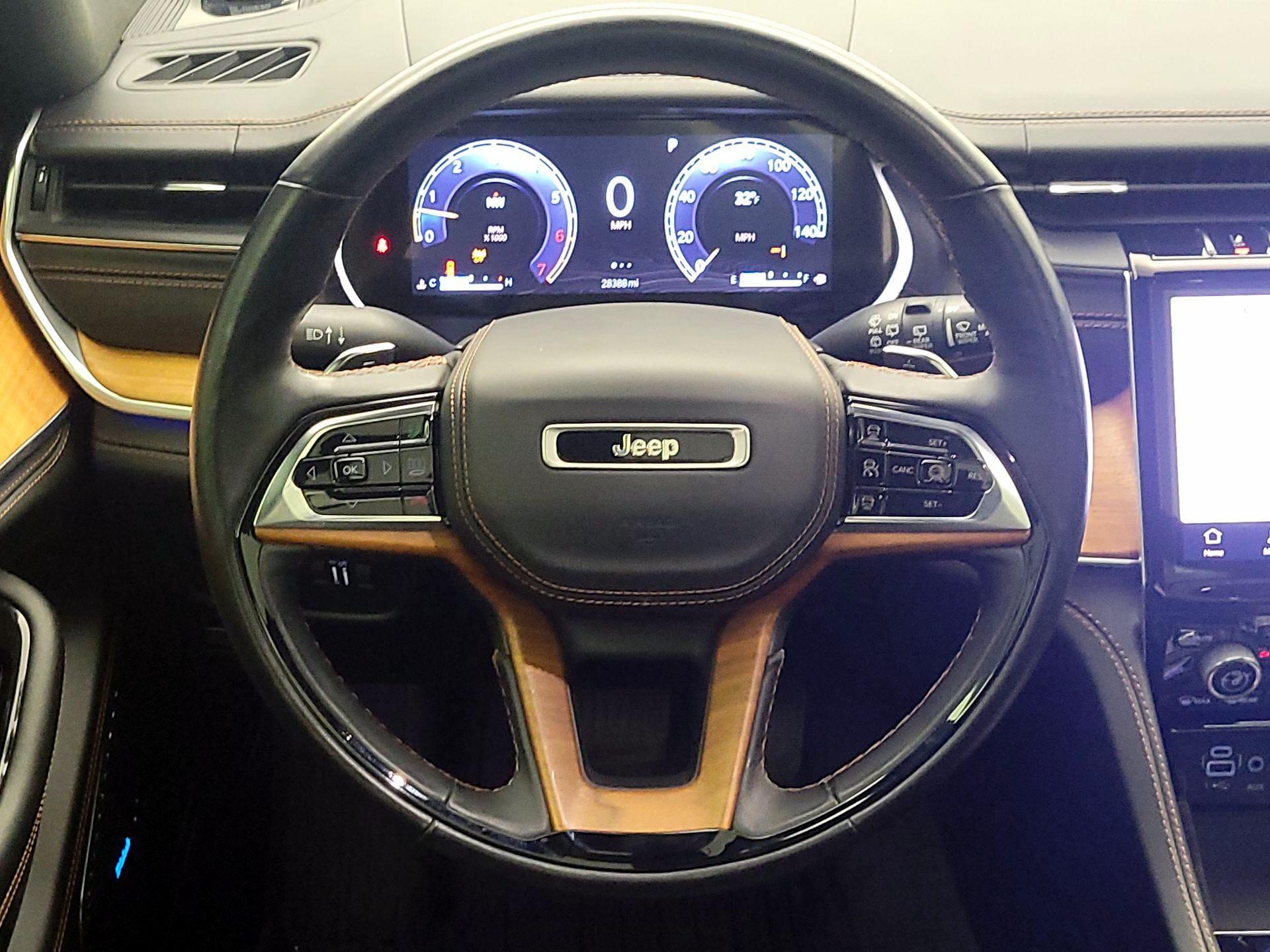 Thumbnail: 2021 Jeep Grand Cherokee L - 10