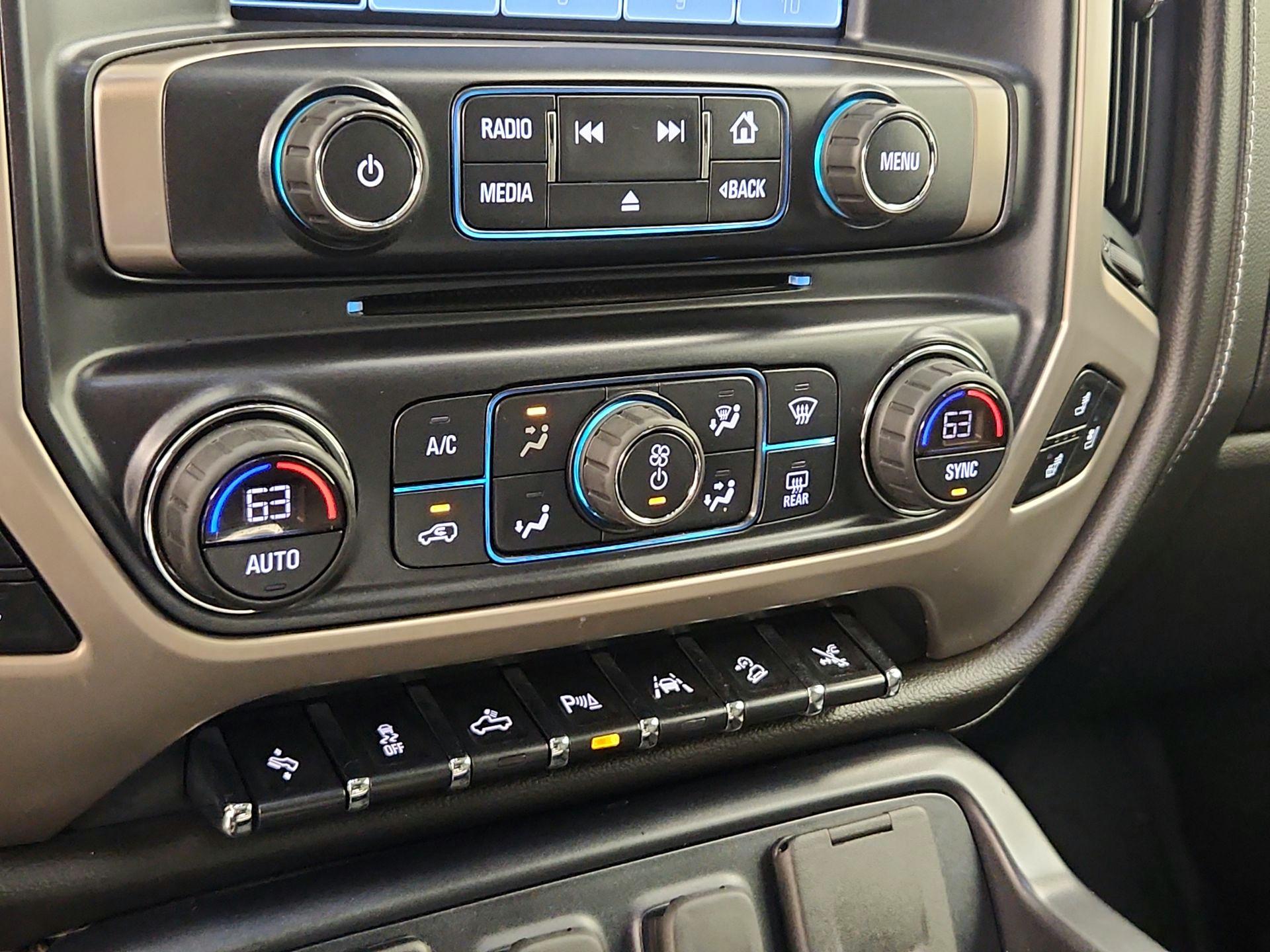 Thumbnail: 2018 GMC Sierra 1500 - 17