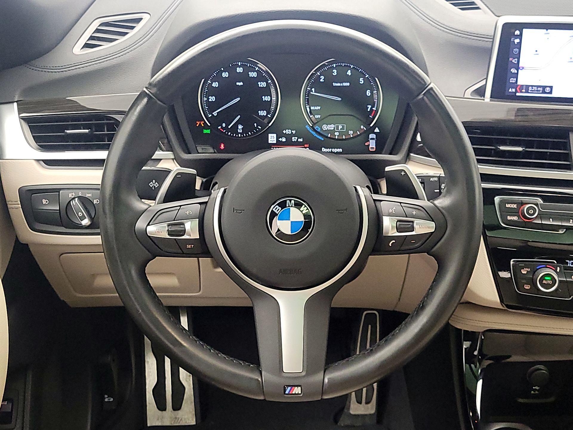 Thumbnail: 2022 BMW X2 - 10