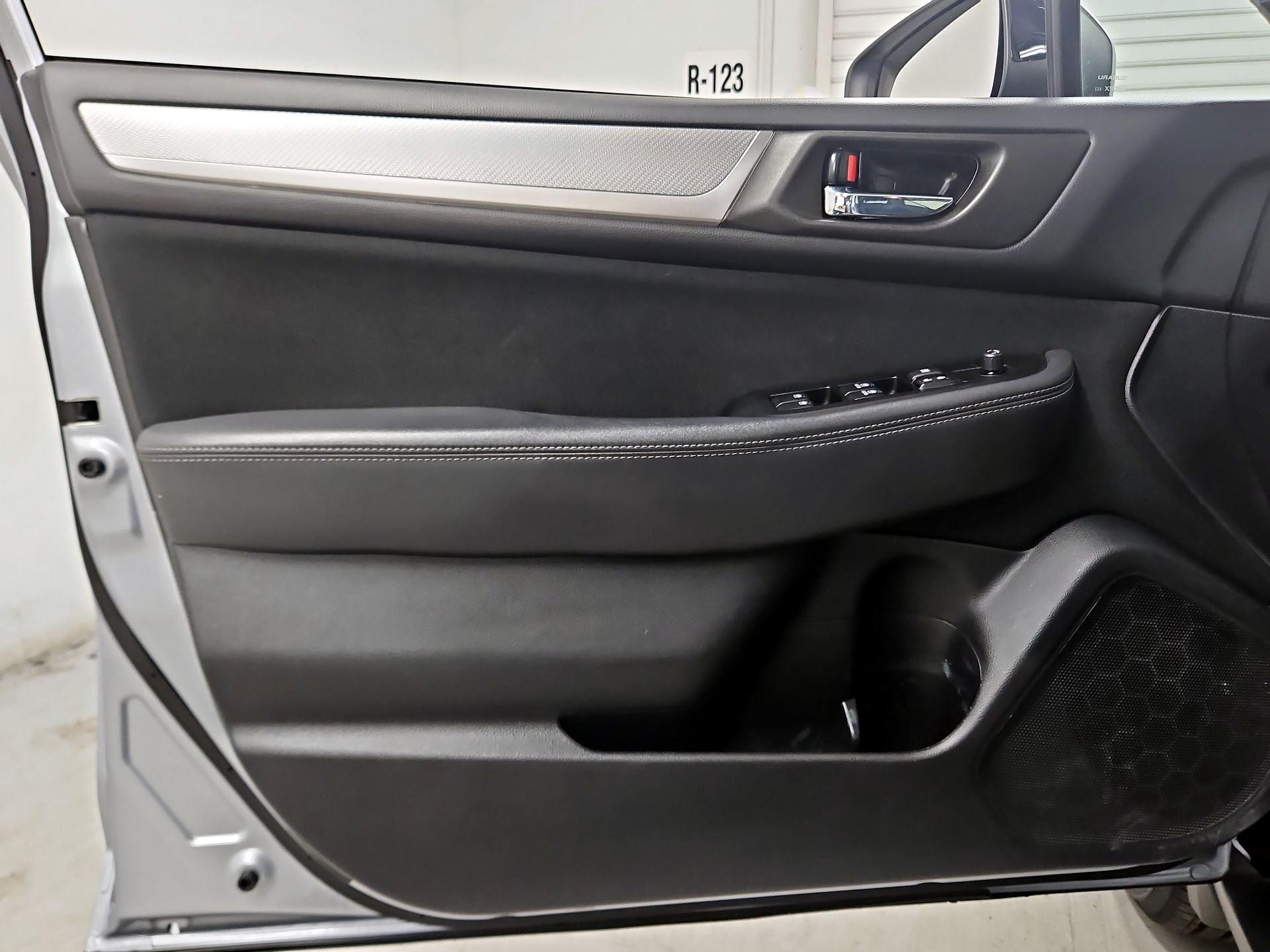 Thumbnail: 2019 Subaru Outback - 12