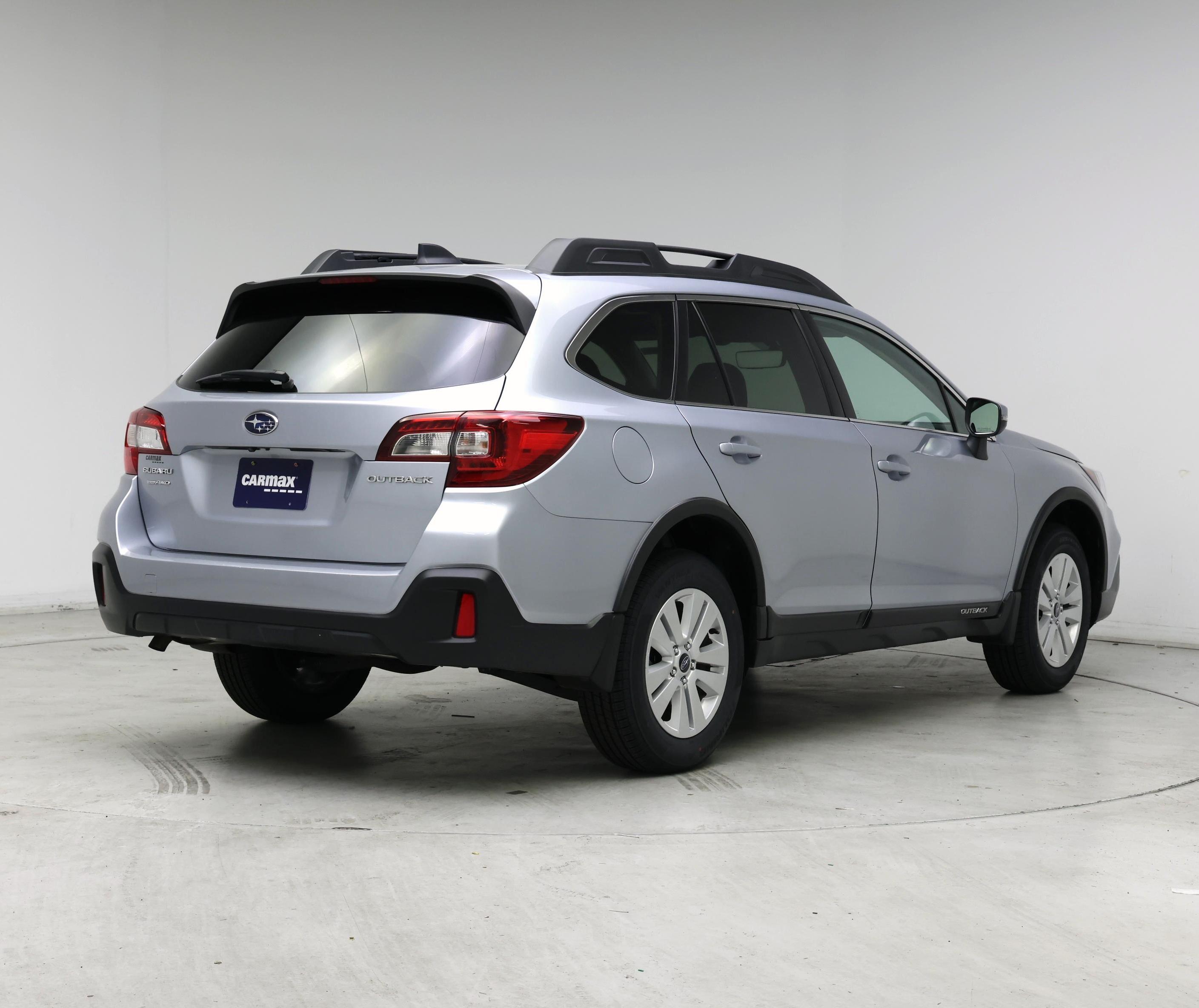 Thumbnail: 2019 Subaru Outback - 8