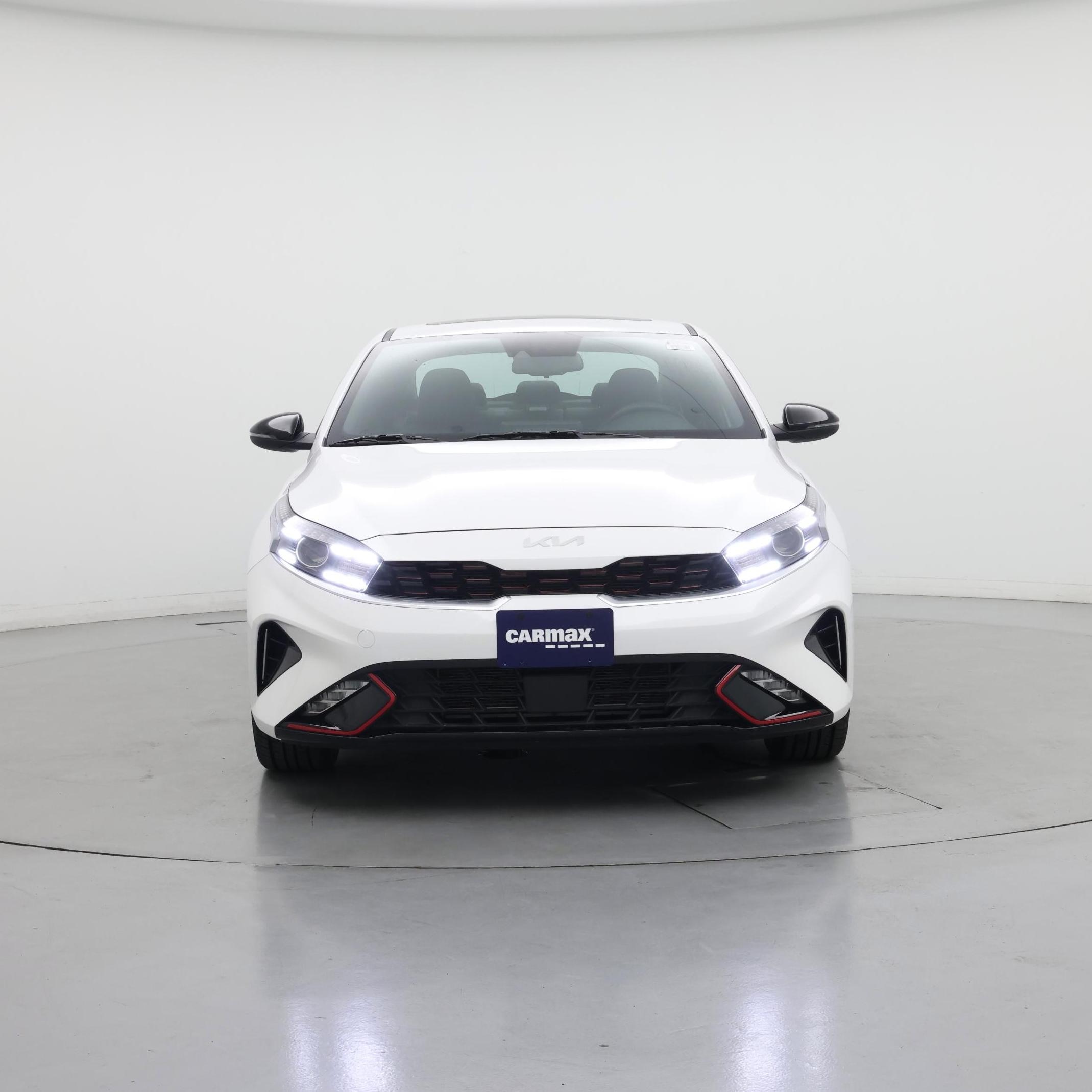 Thumbnail: 2023 Kia Forte - 5