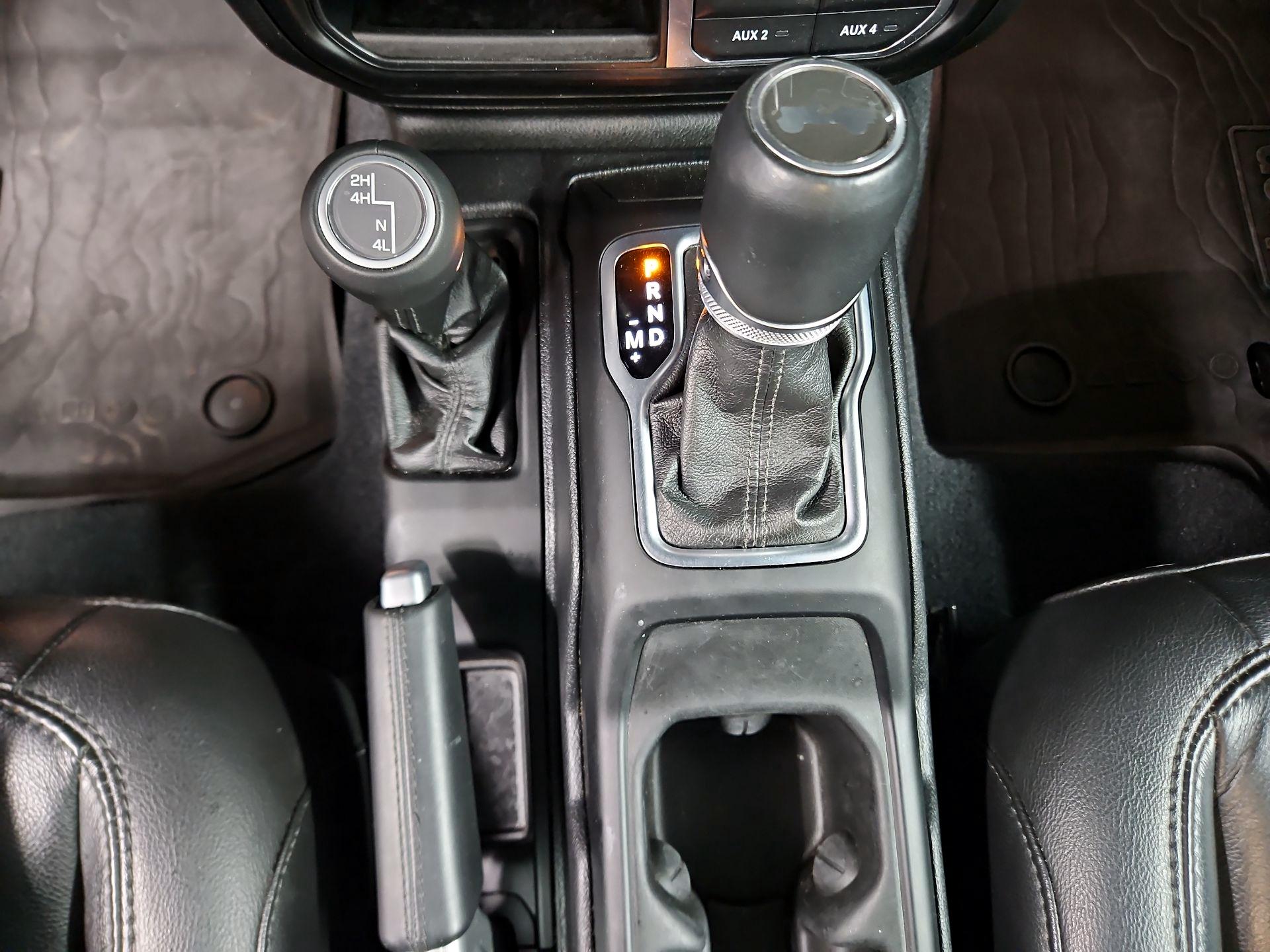 Thumbnail: 2020 Jeep Wrangler - 18