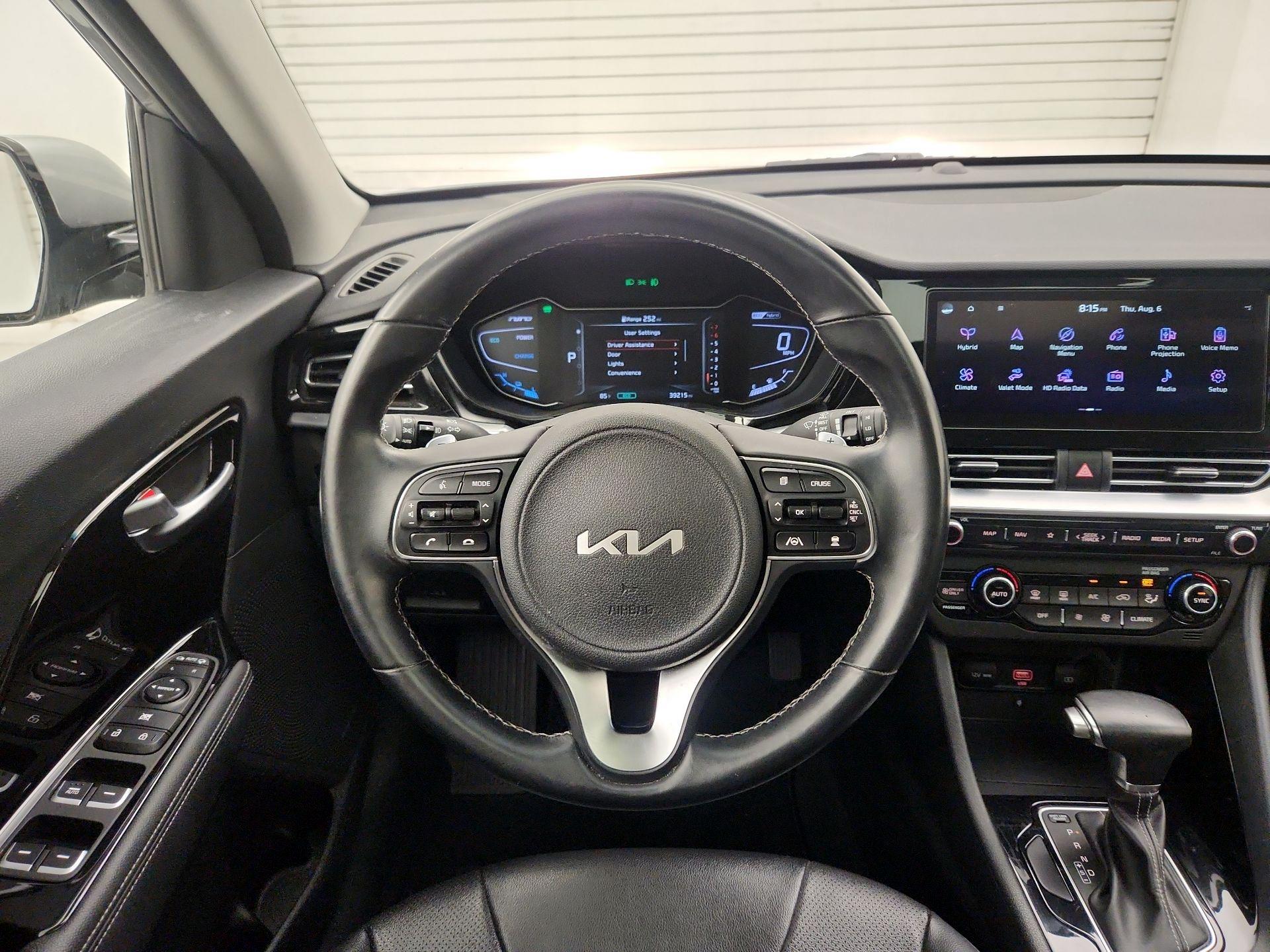 Thumbnail: 2022 Kia Niro - 10