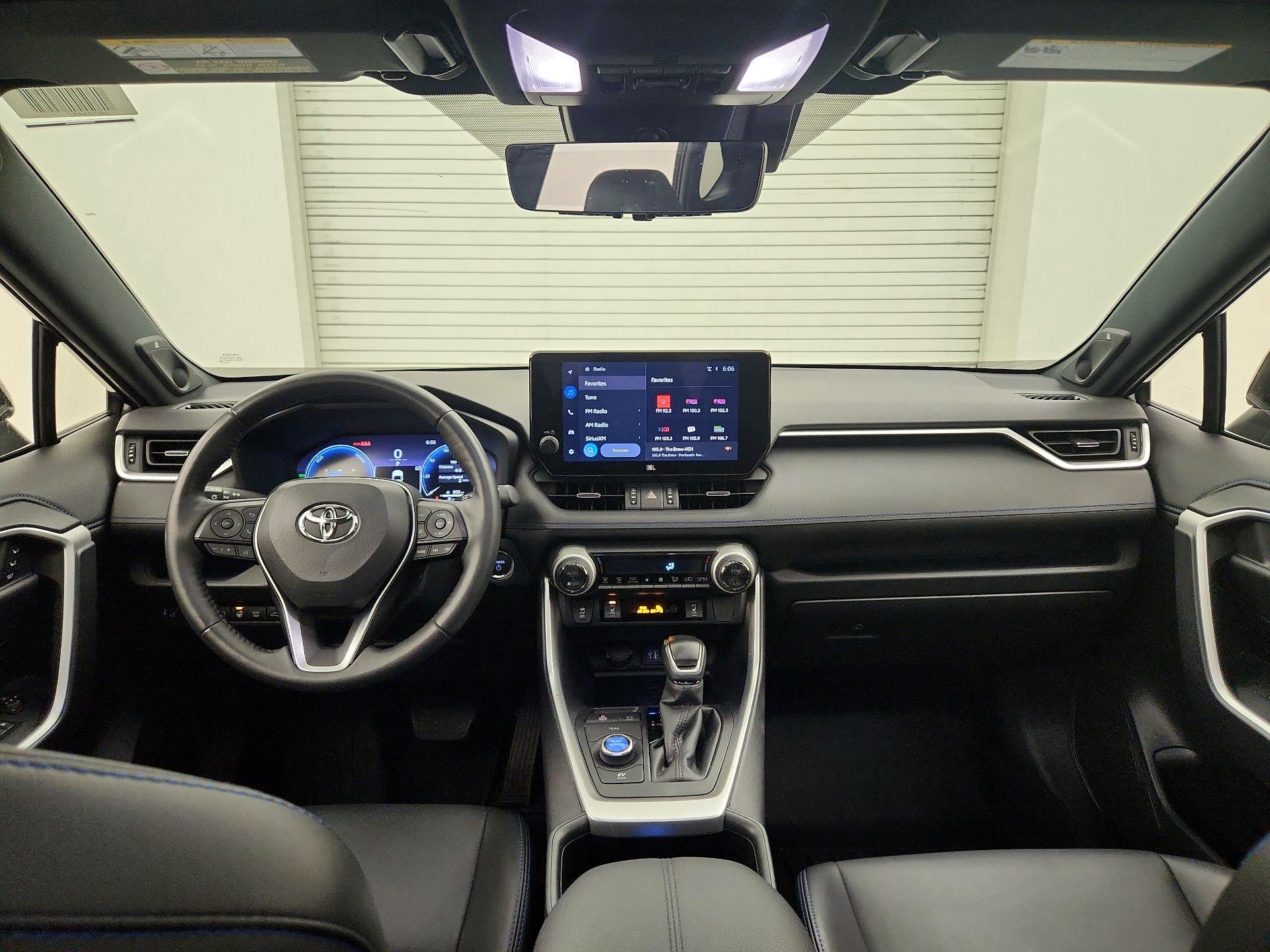Thumbnail: 2024 Toyota RAV4 - 9