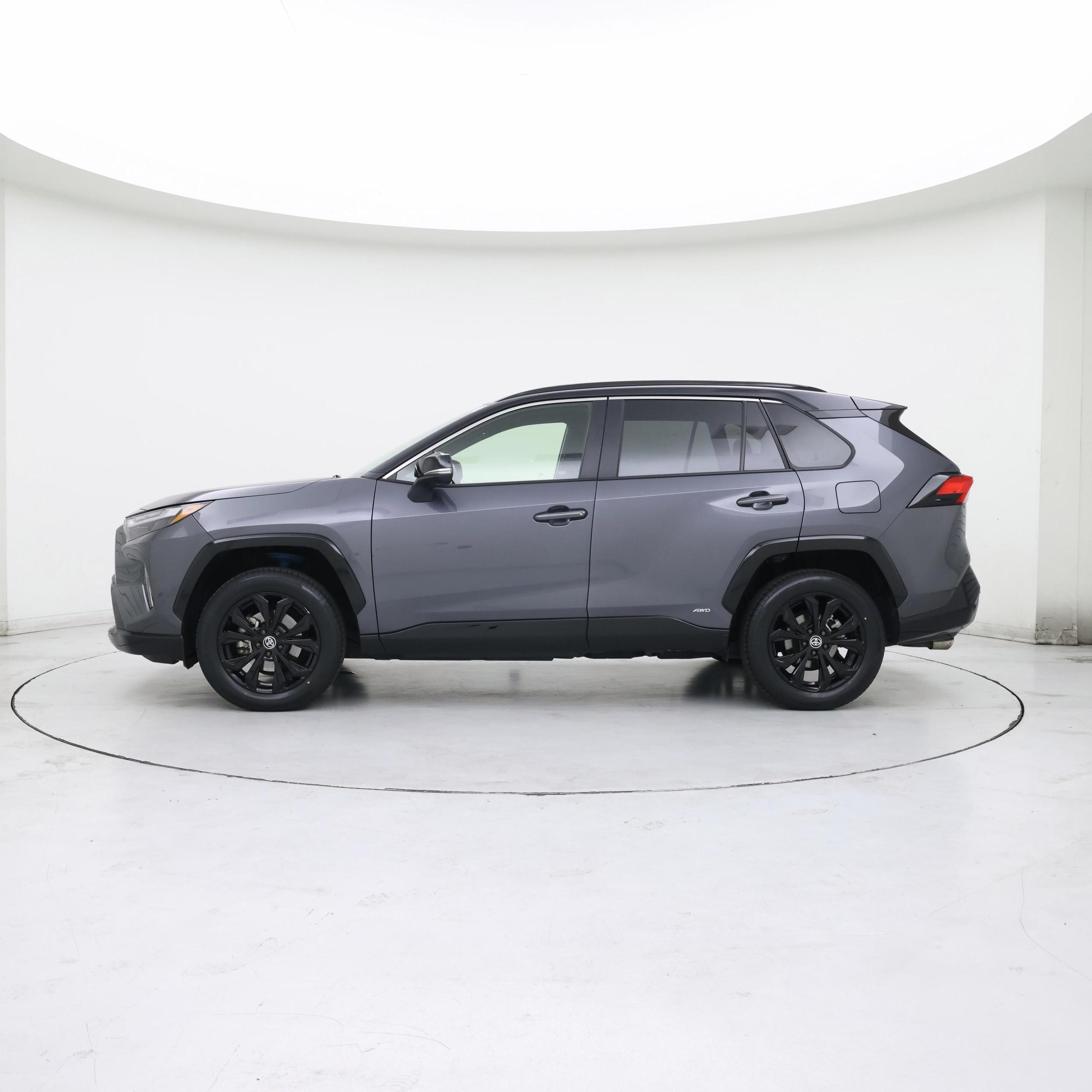 Thumbnail: 2024 Toyota RAV4 - 3