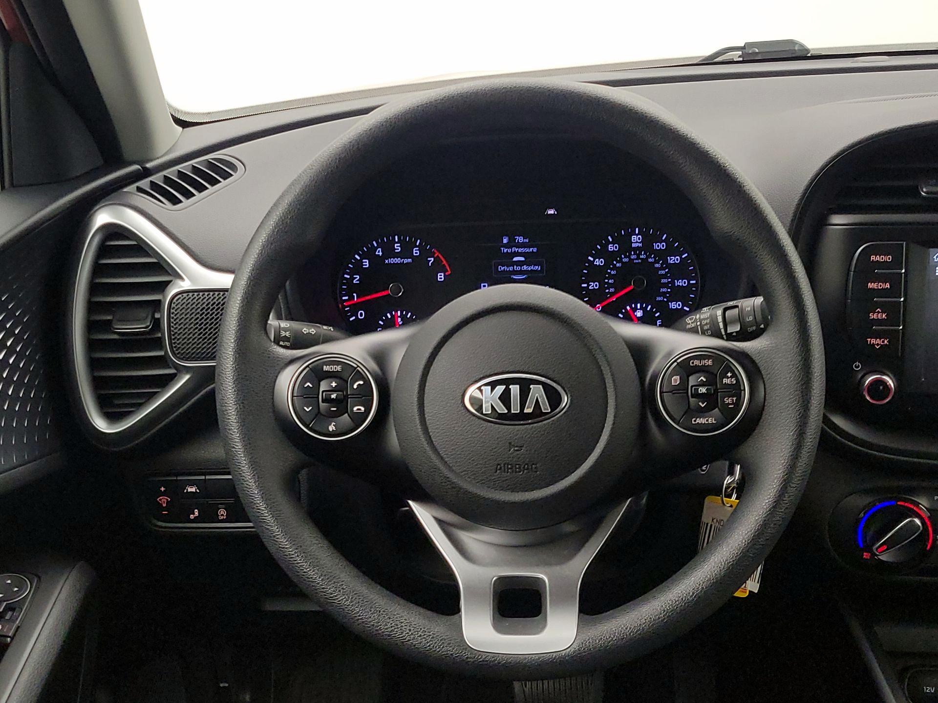 Thumbnail: 2020 Kia Soul - 10