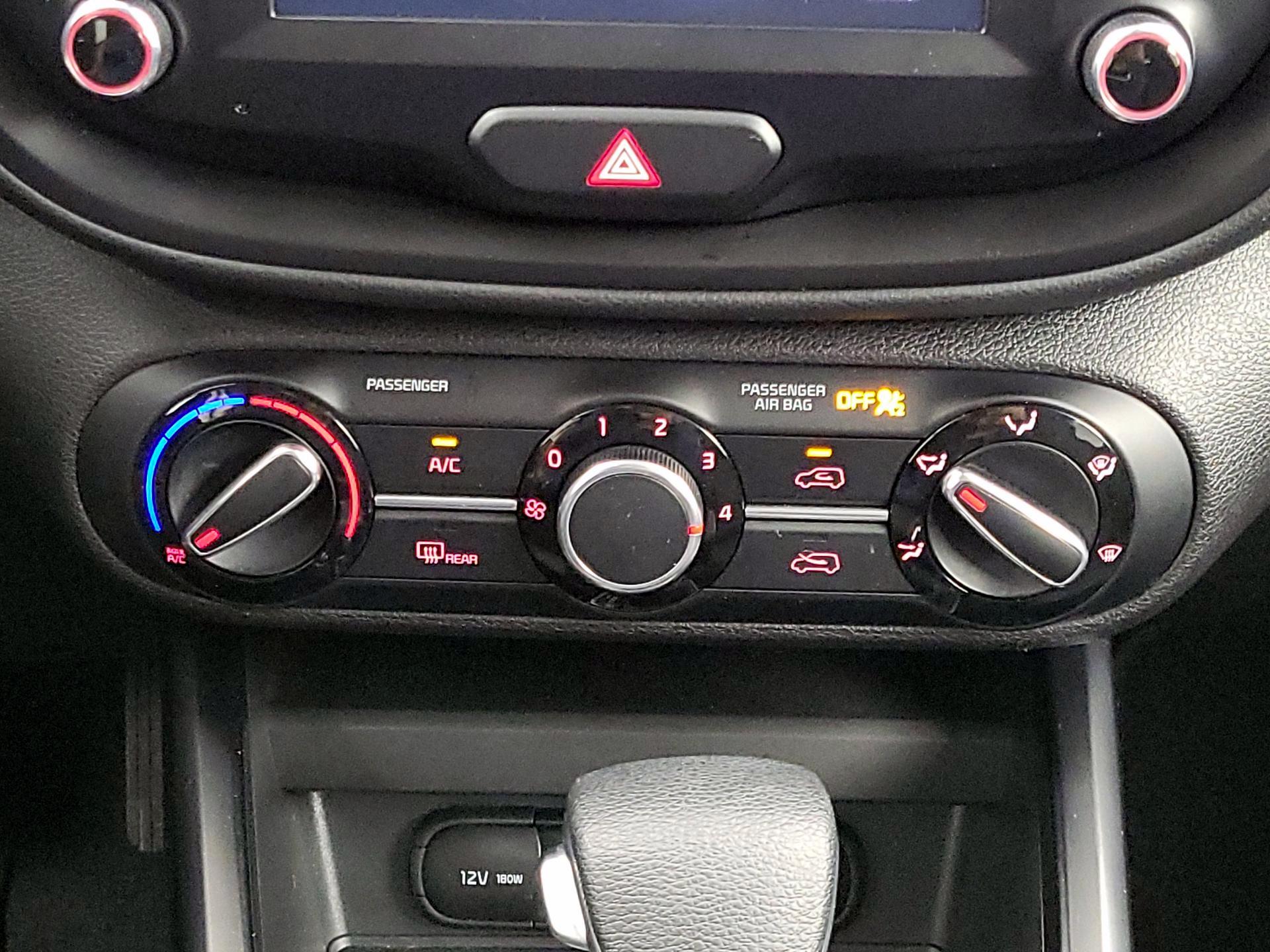 Thumbnail: 2020 Kia Soul - 16