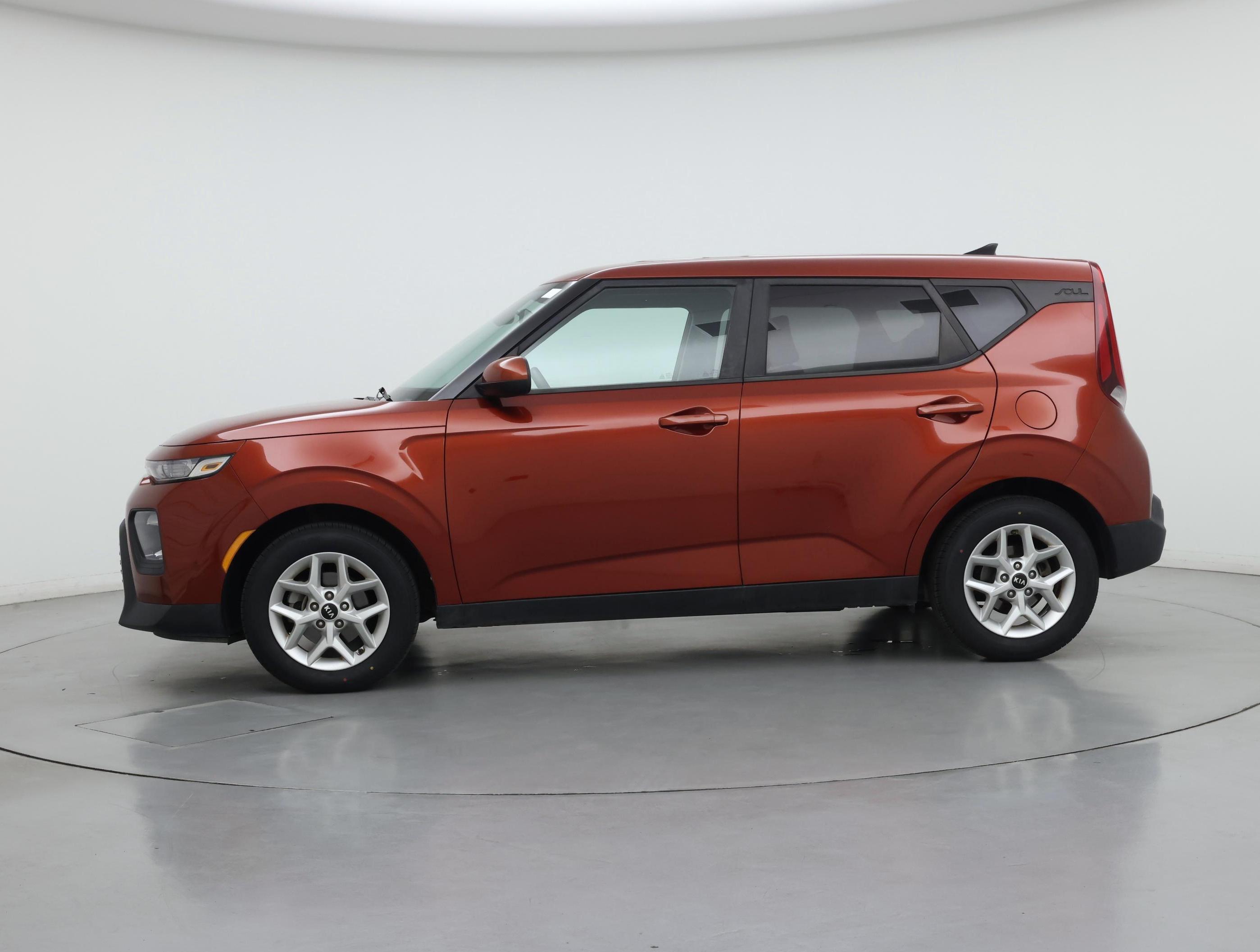 Thumbnail: 2020 Kia Soul - 3