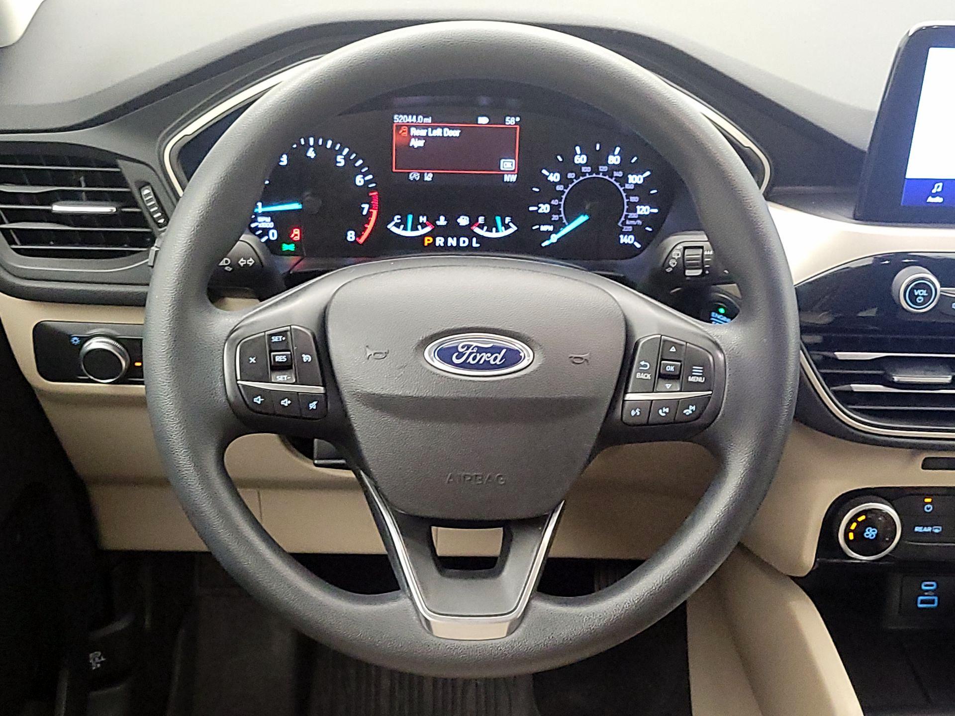 Thumbnail: 2021 Ford Escape - 10