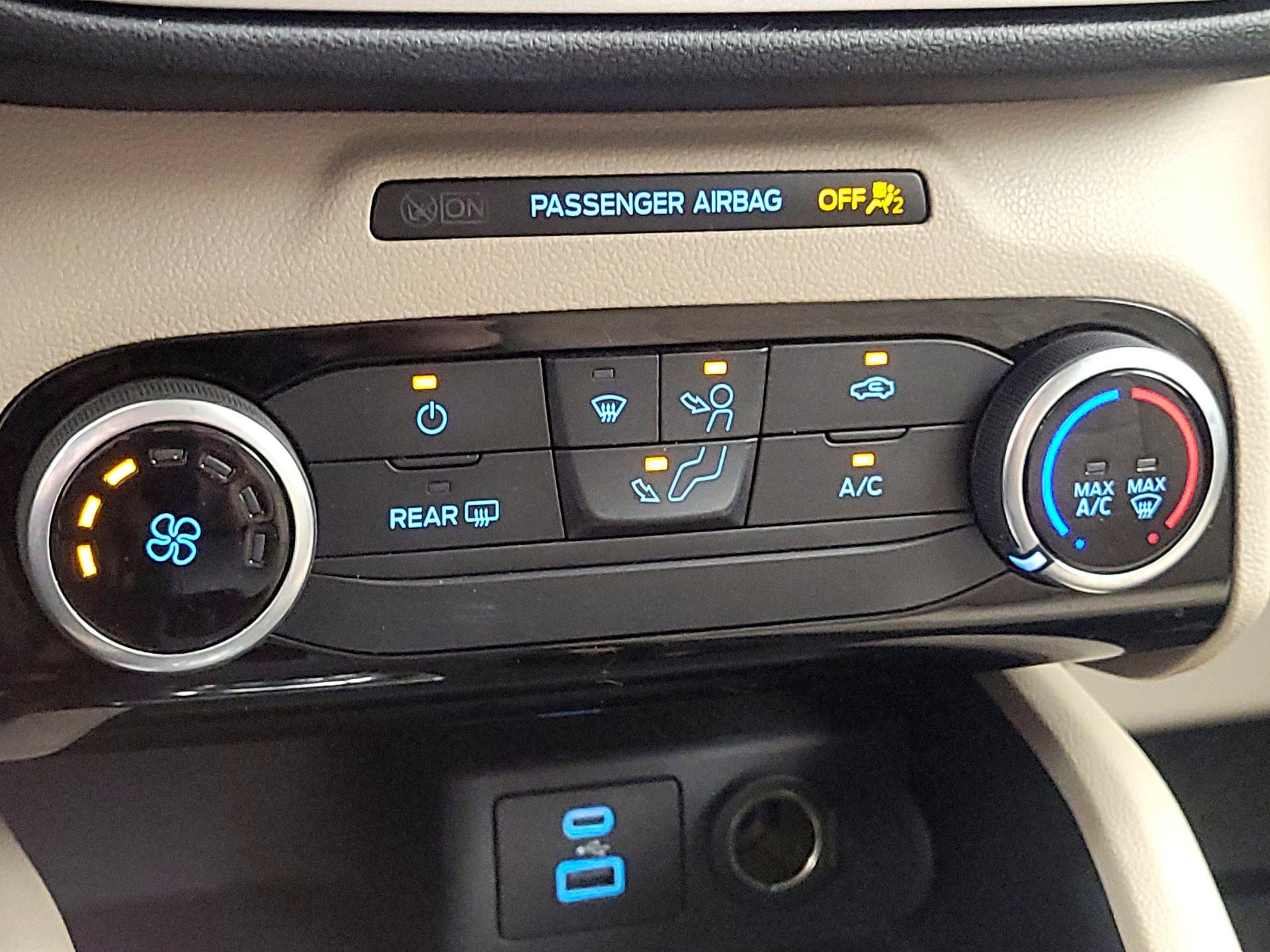 Thumbnail: 2021 Ford Escape - 16