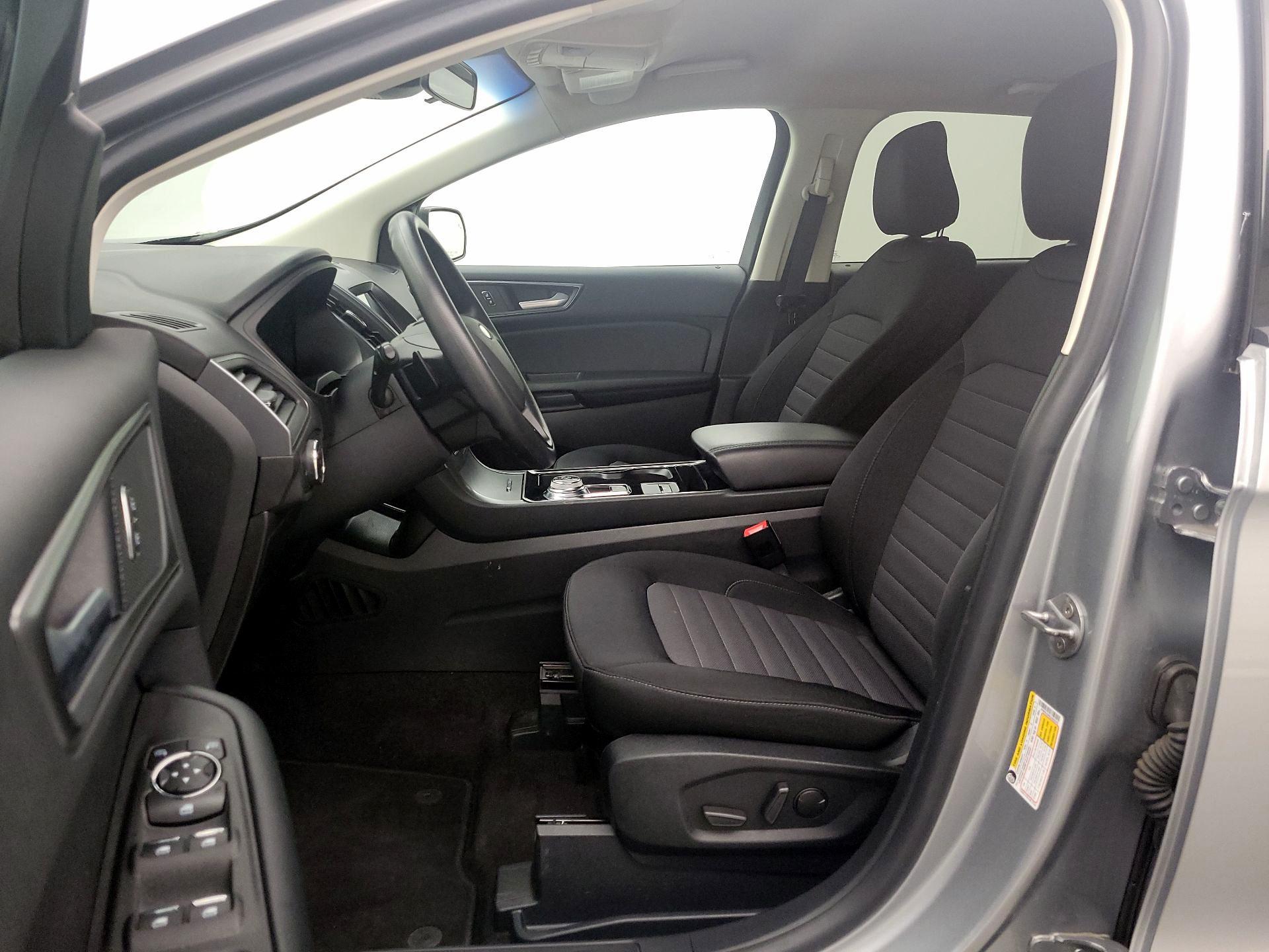 Thumbnail: 2020 Ford Edge - 11