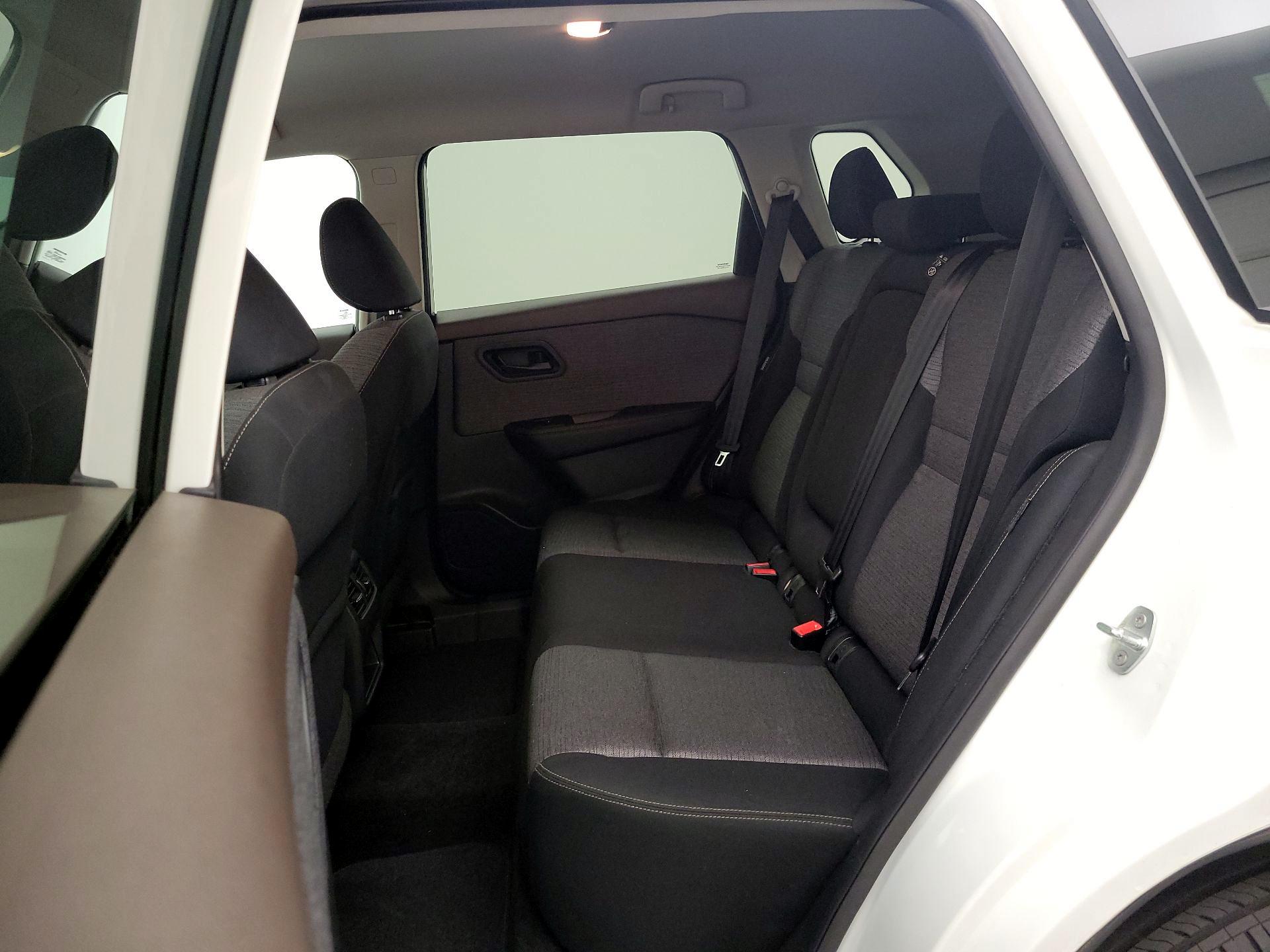 Thumbnail: 2021 Nissan Rogue - 19