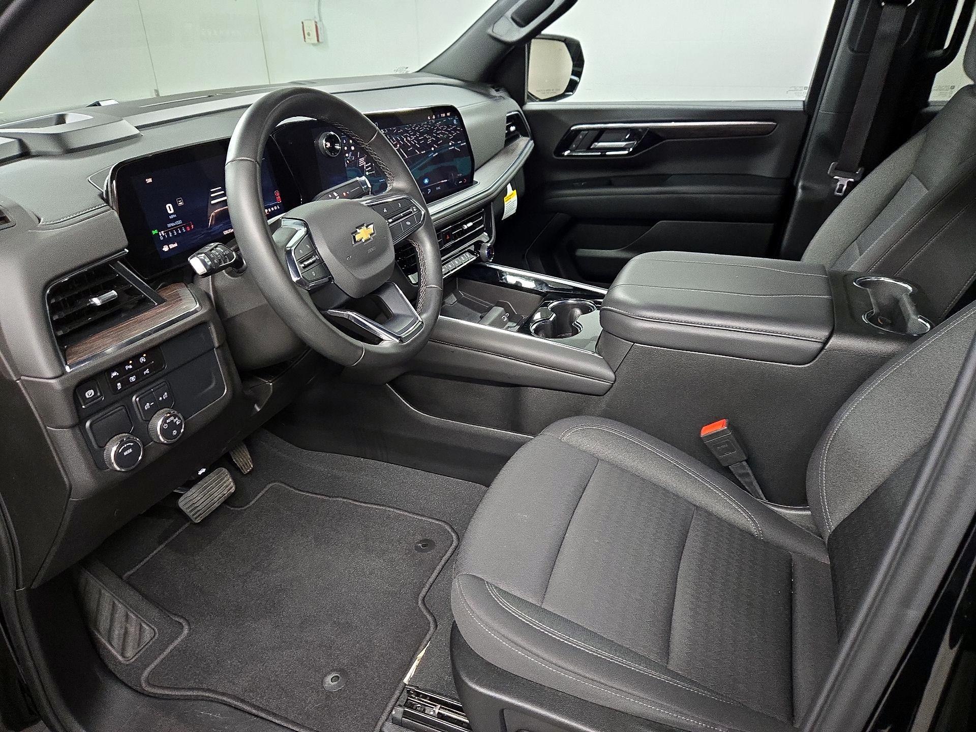 Thumbnail: 2025 Chevrolet Suburban - 11
