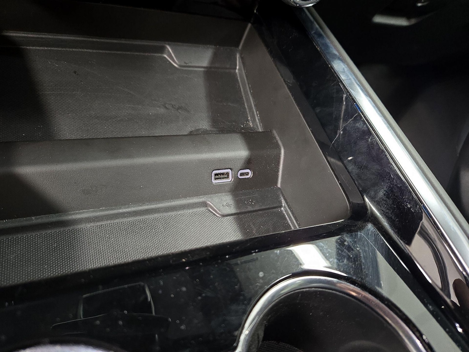 2025 Chevrolet Suburban LS - Photo 20