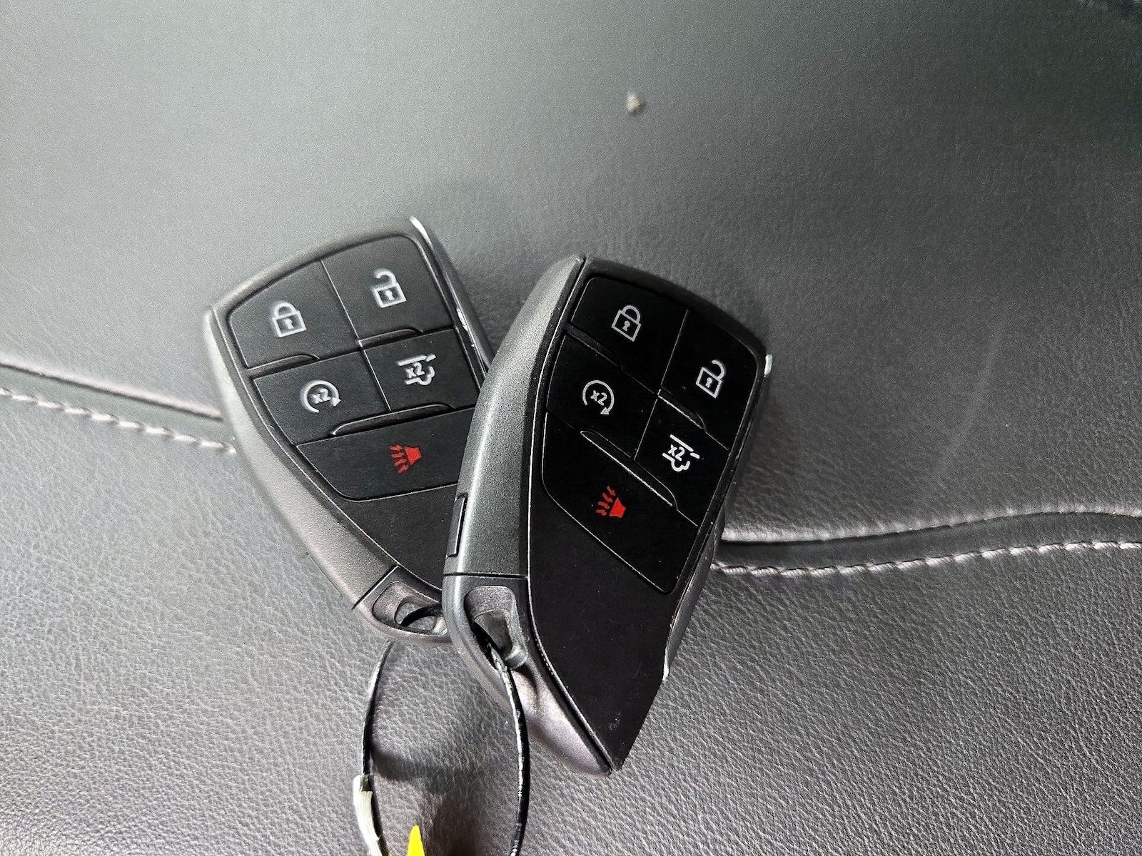2025 Chevrolet Suburban LS - Photo 26