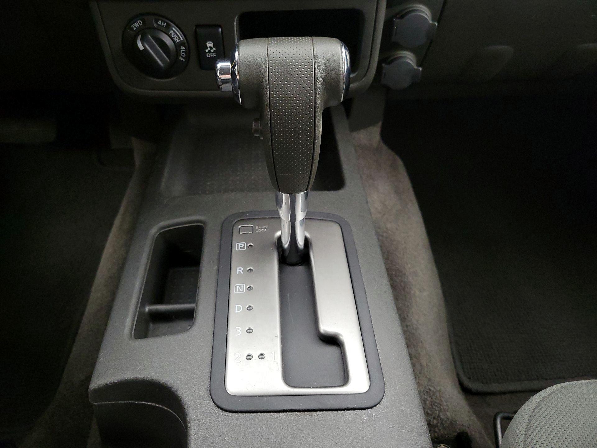 Thumbnail: 2014 Nissan Frontier - 16