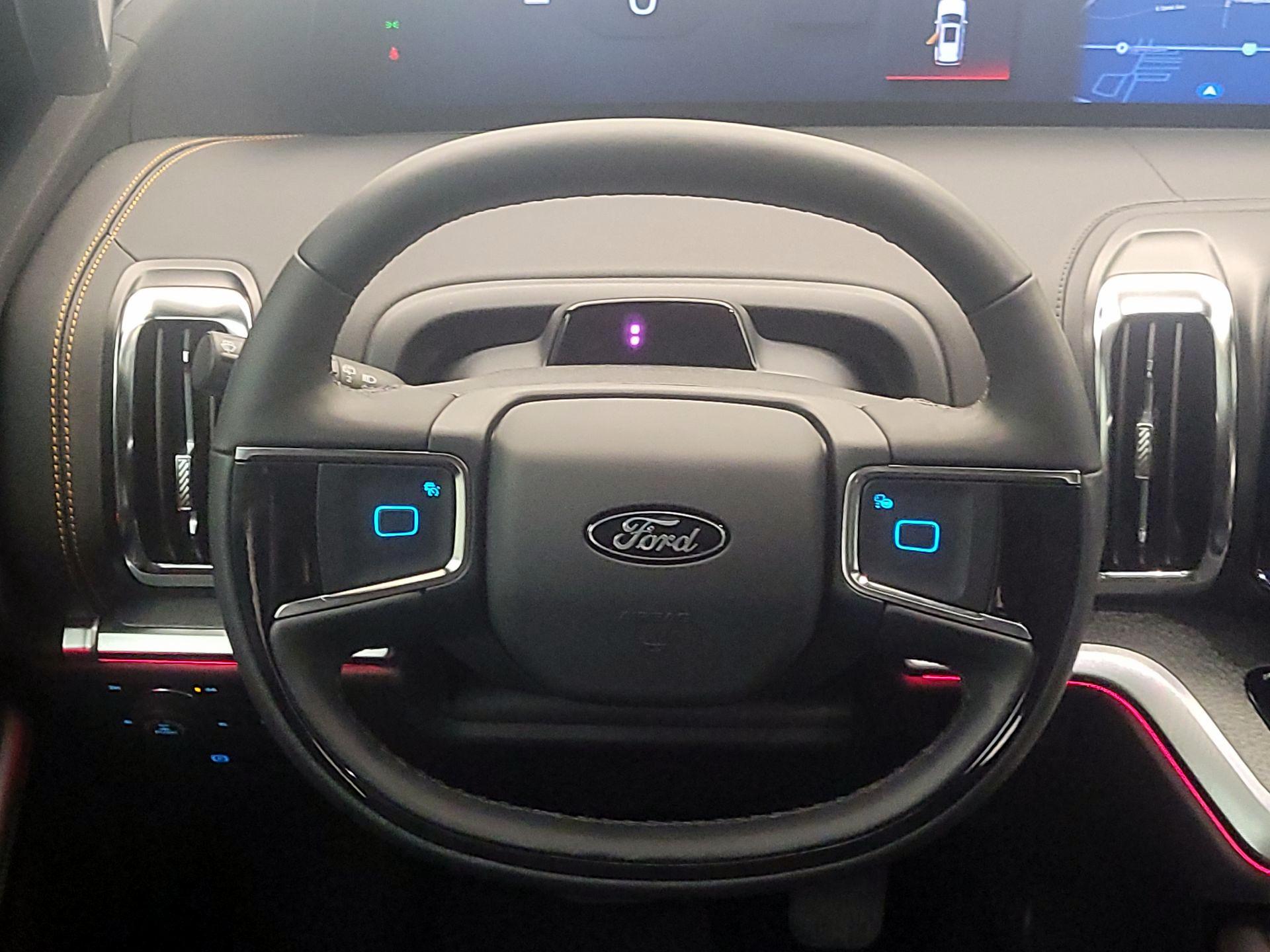 Thumbnail: 2025 Ford Expedition - 10