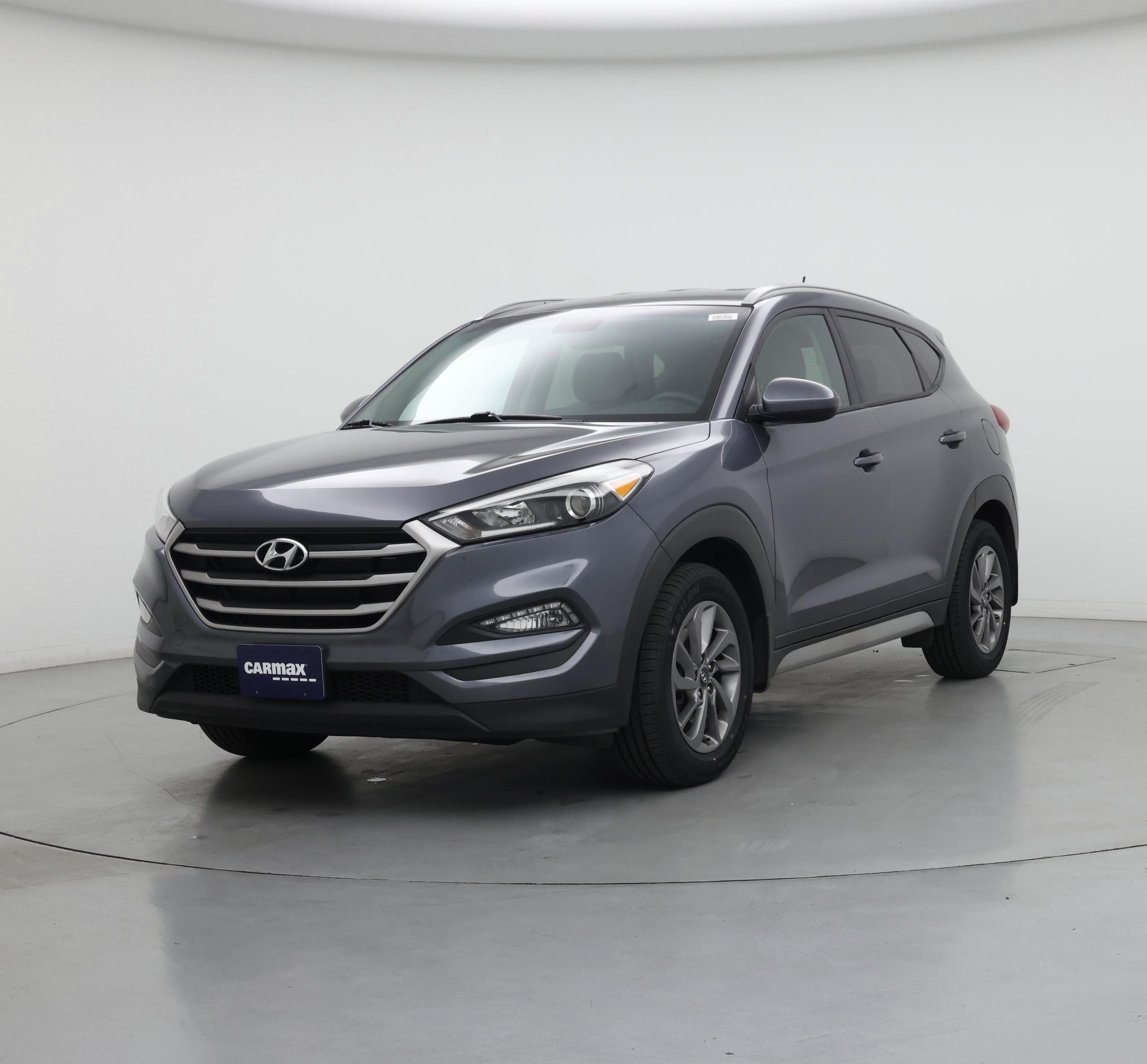 Thumbnail: 2017 Hyundai Tucson - 4