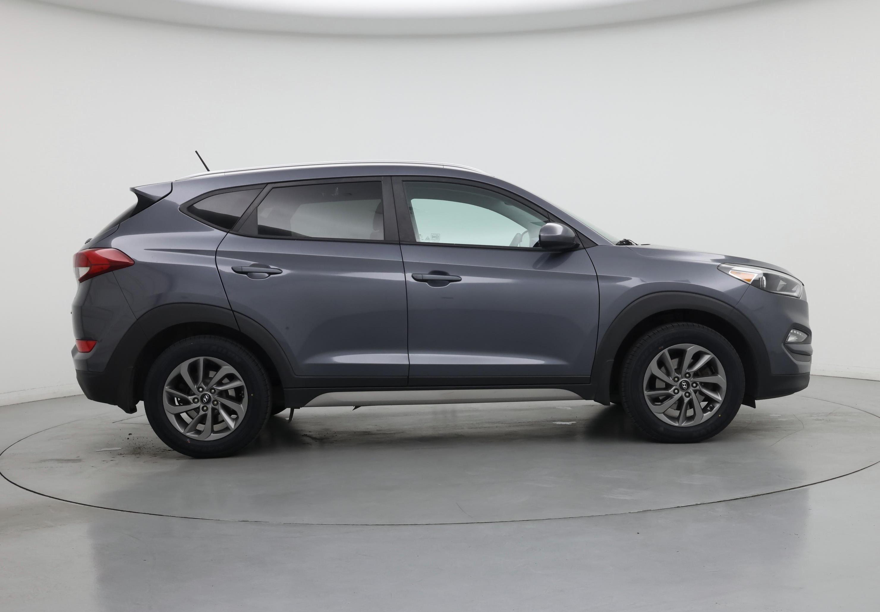 Thumbnail: 2017 Hyundai Tucson - 7