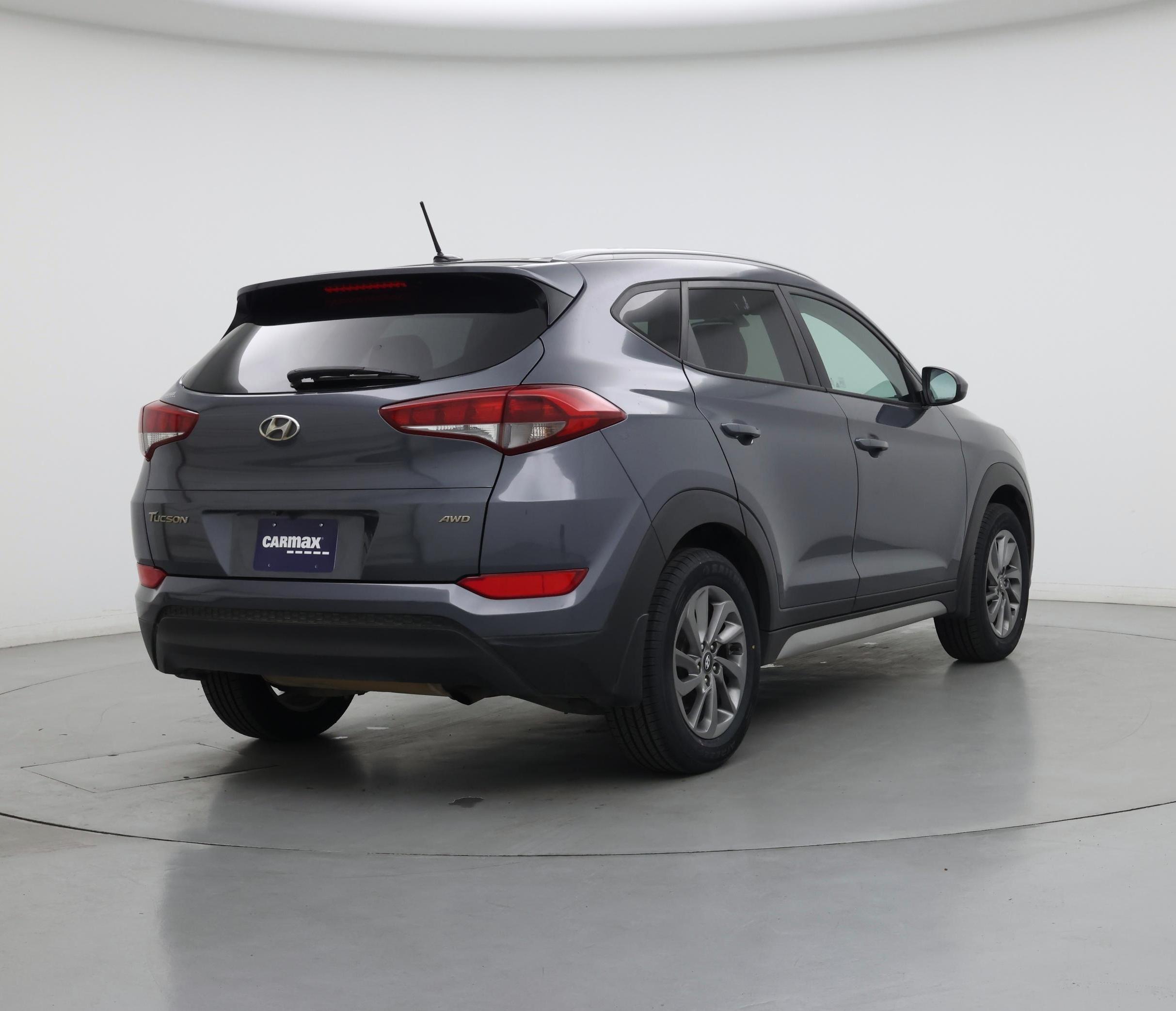 Thumbnail: 2017 Hyundai Tucson - 8