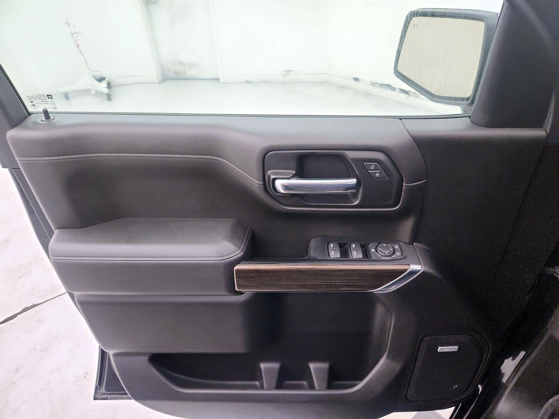 Thumbnail: 2022 Chevrolet Silverado 1500 - 12