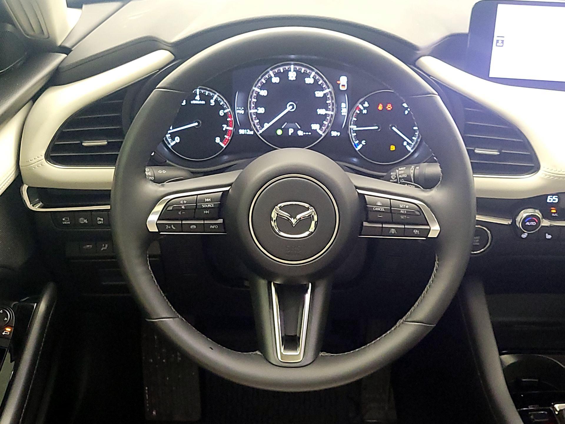 Thumbnail: 2024 Mazda Mazda3 - 10