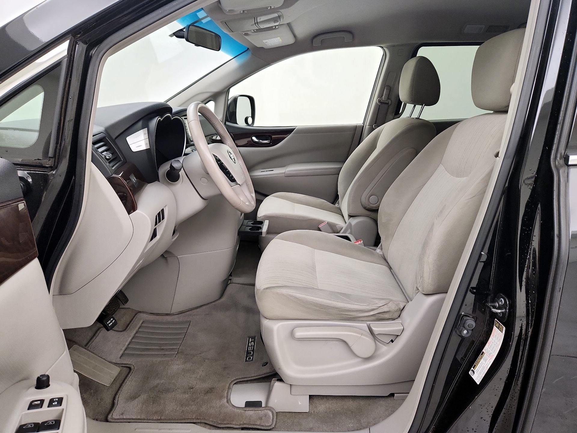 Thumbnail: 2016 Nissan Quest - 11