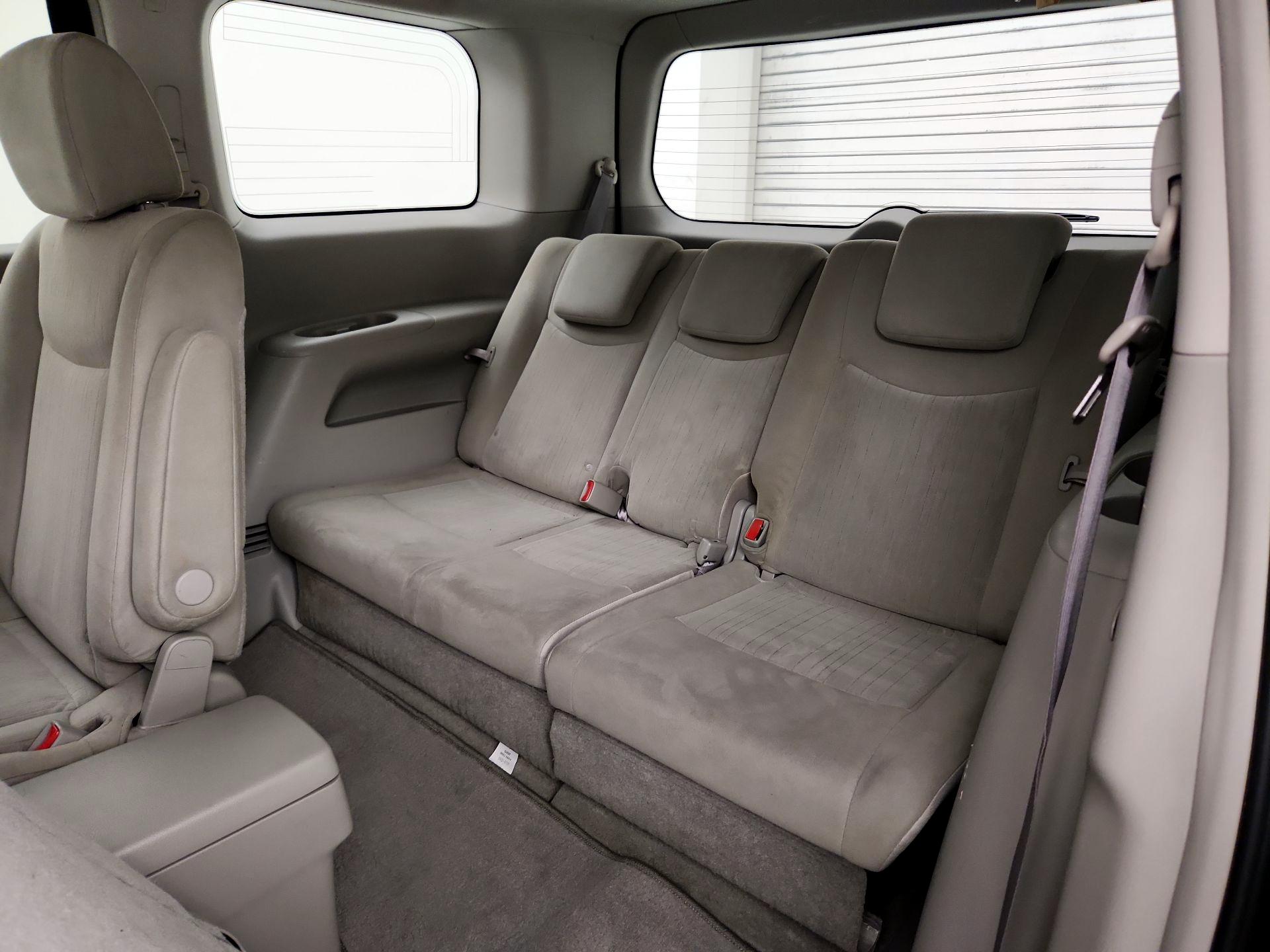 Thumbnail: 2016 Nissan Quest - 19