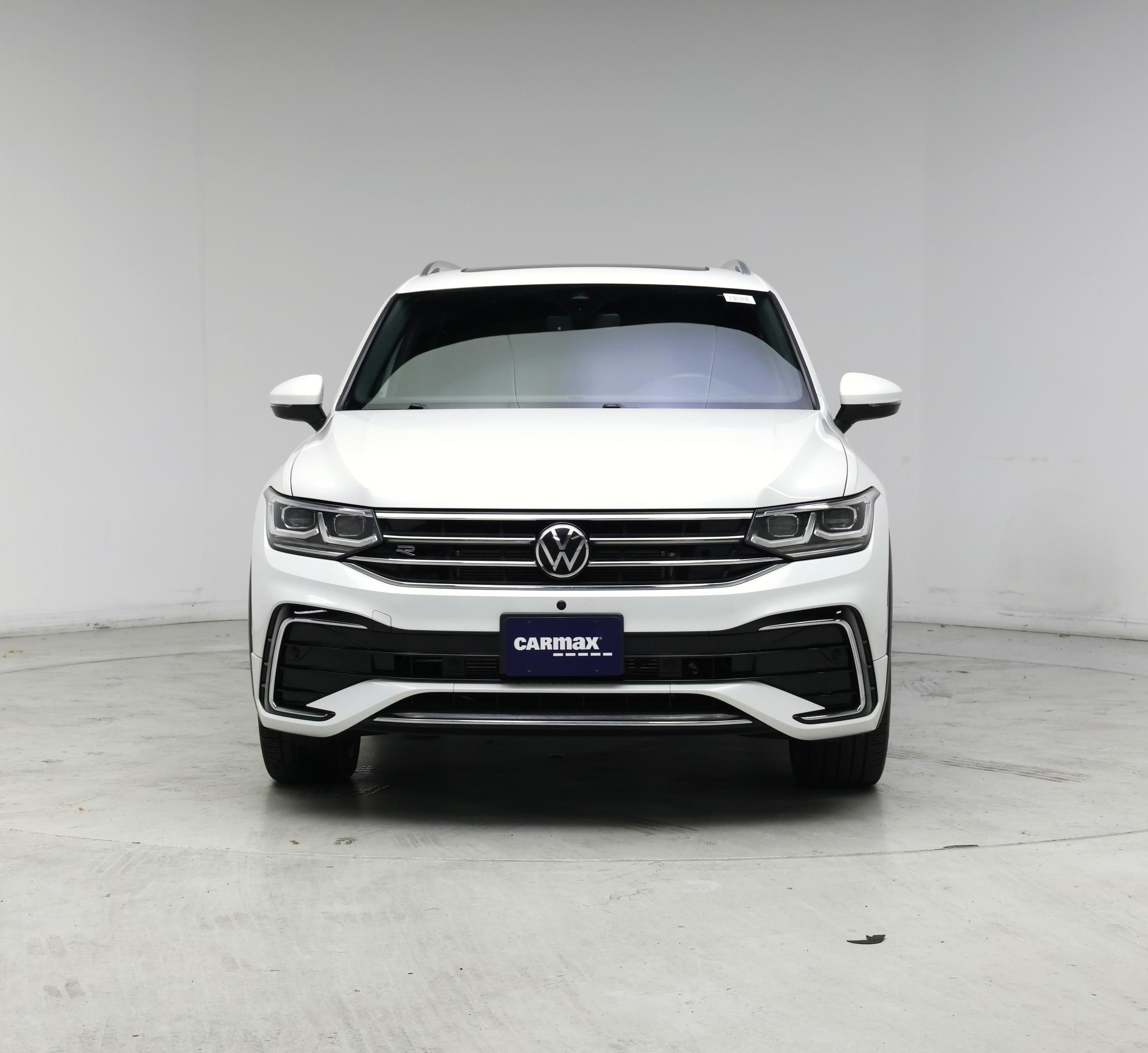 Thumbnail: 2022 Volkswagen Tiguan - 5