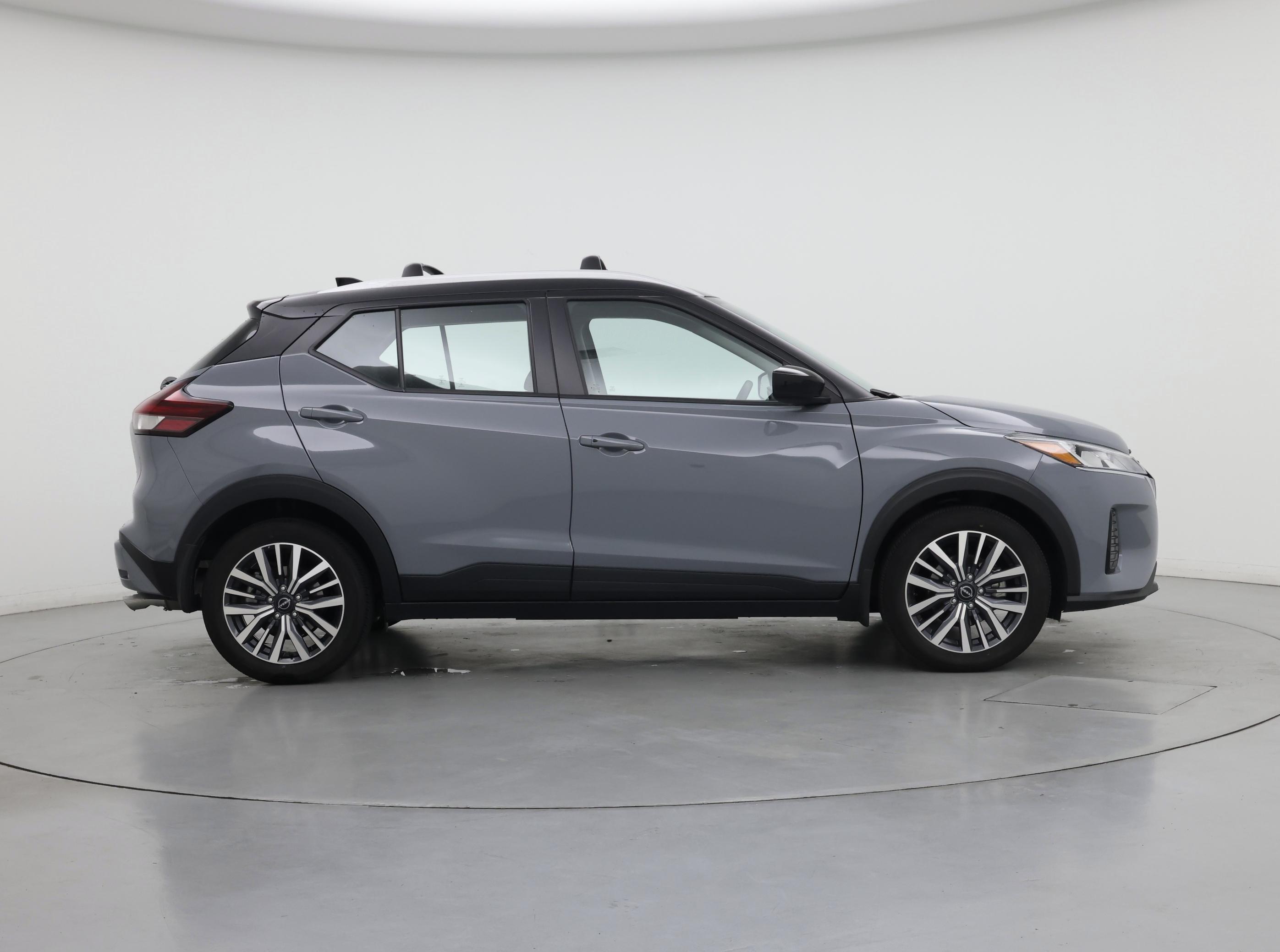 Thumbnail: 2023 Nissan Kicks - 7