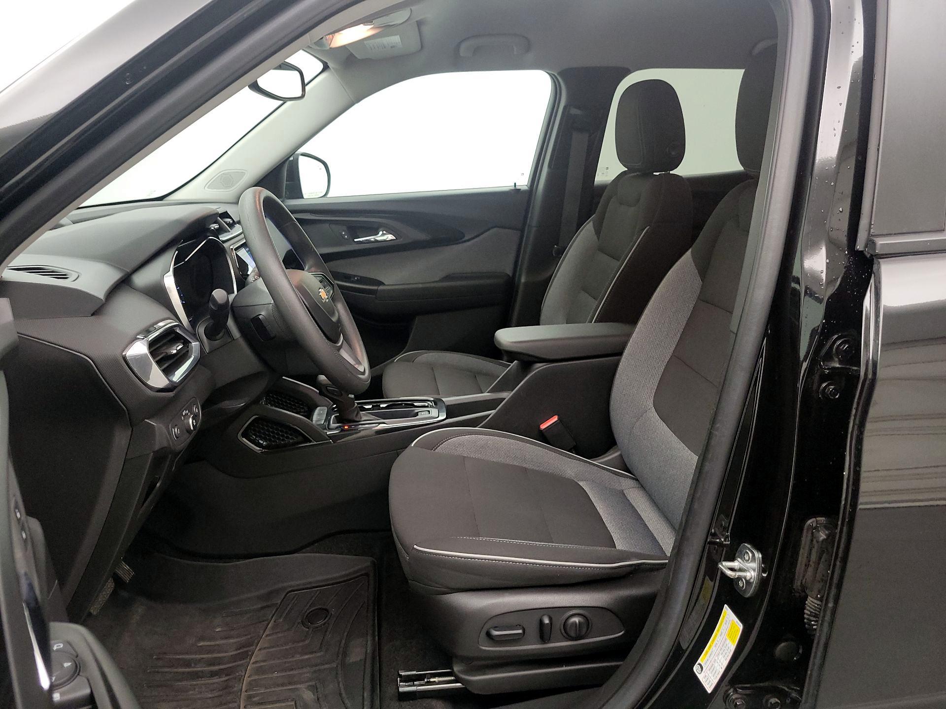 Thumbnail: 2022 Chevrolet TrailBlazer - 11