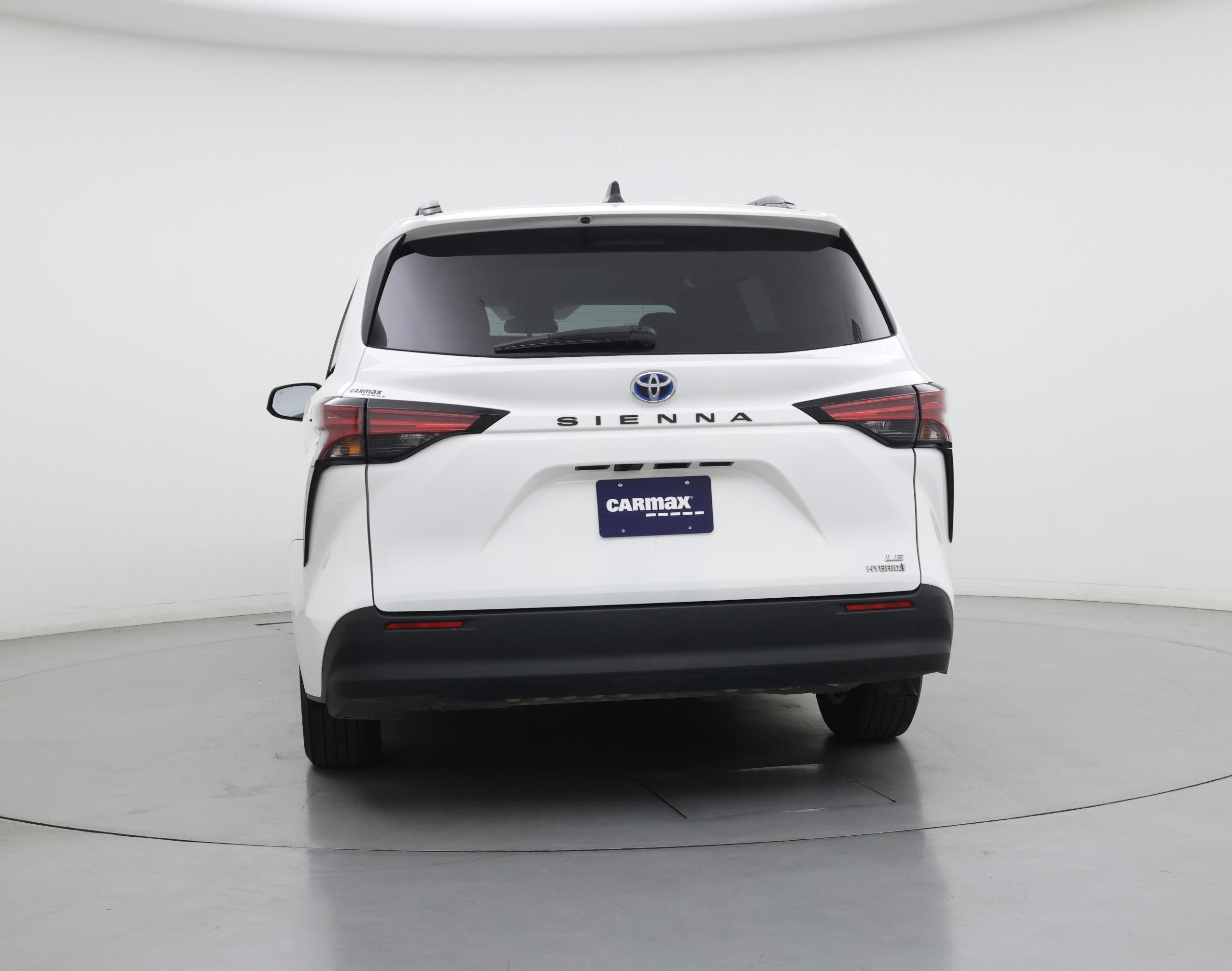 Thumbnail: 2022 Toyota Sienna - 6