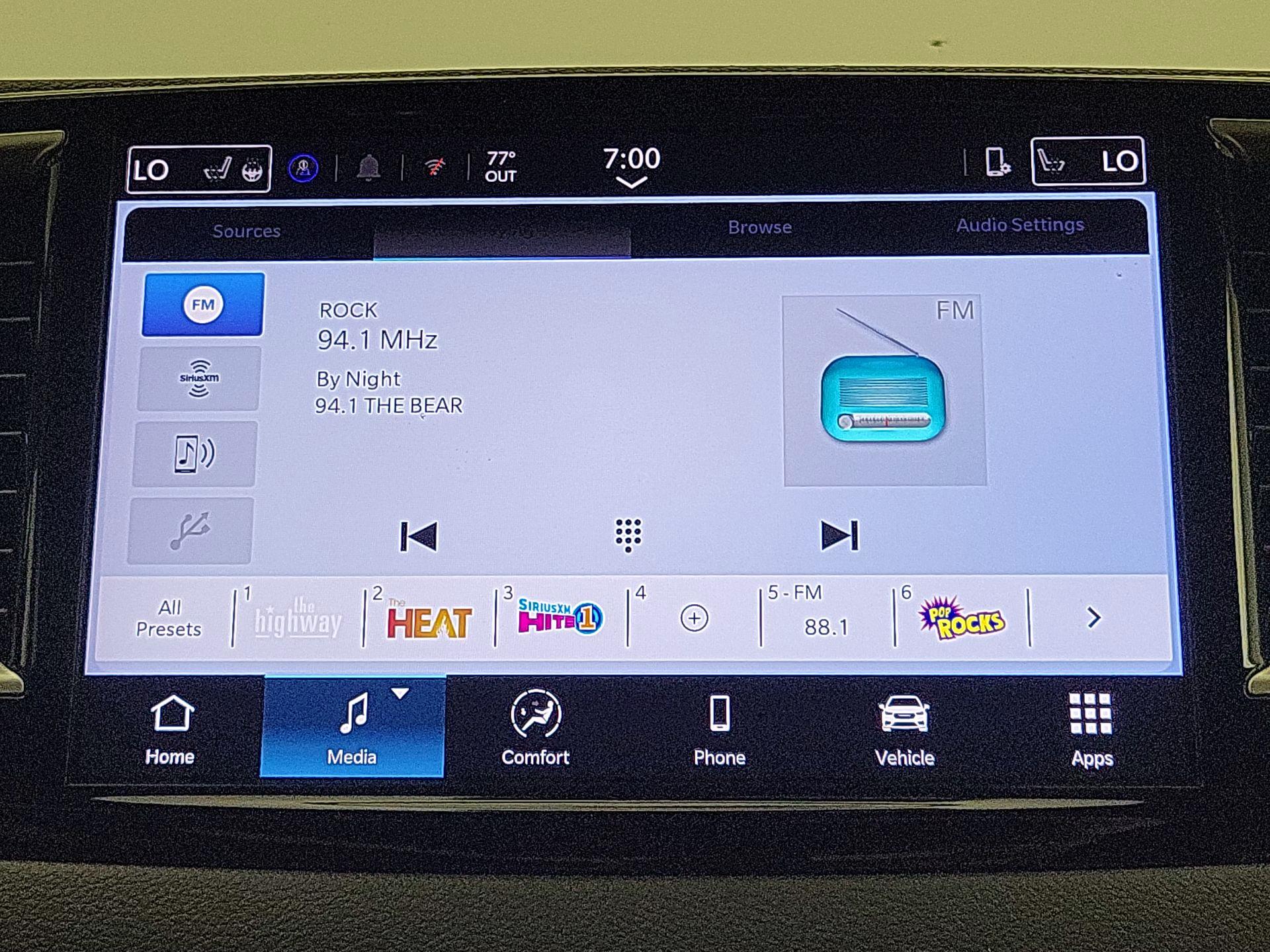 Thumbnail: 2025 Chrysler Pacifica - 15