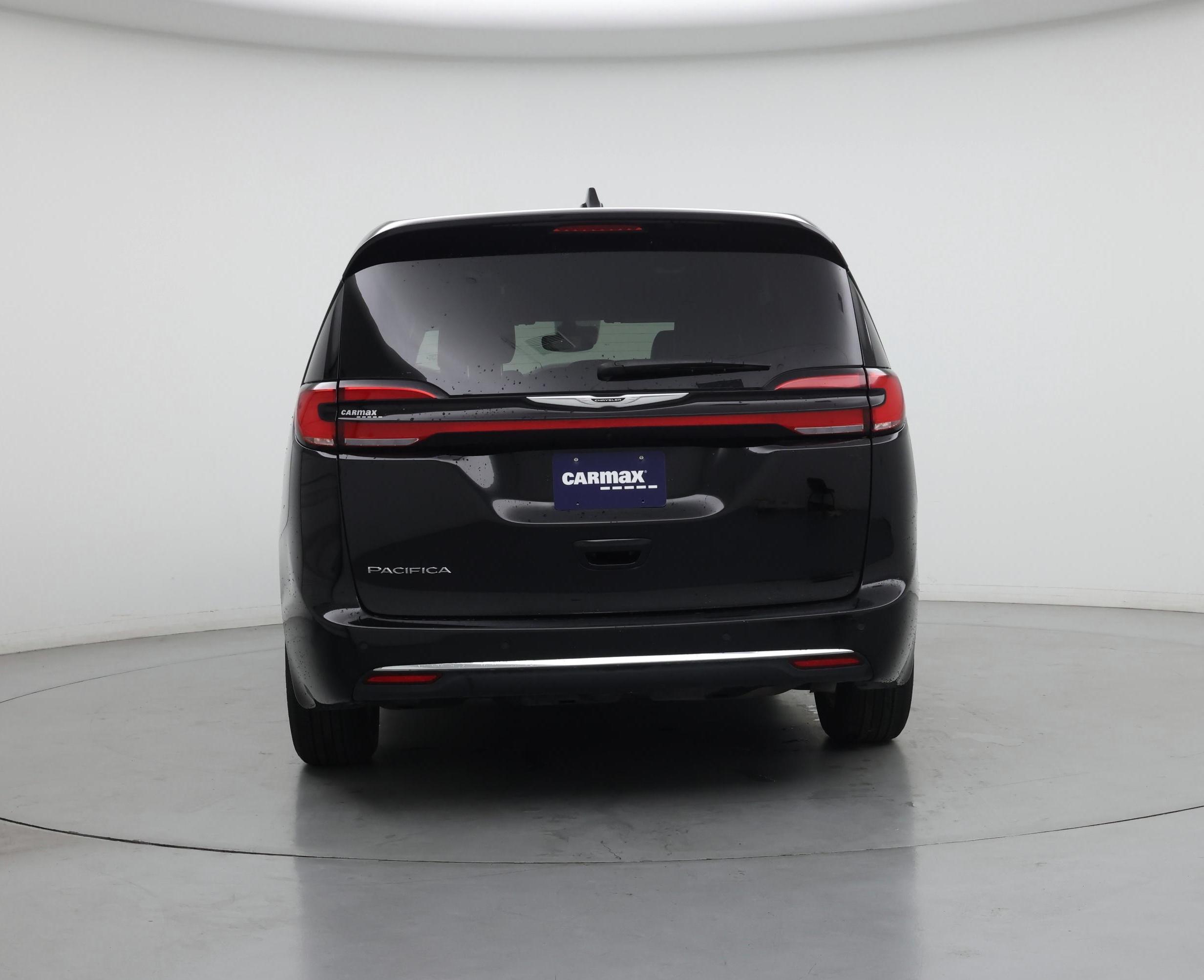 Thumbnail: 2025 Chrysler Pacifica - 6