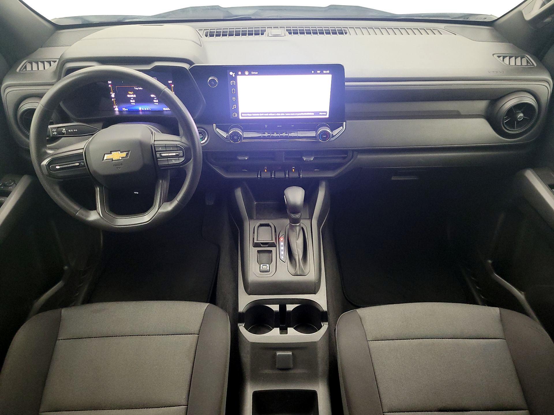 Thumbnail: 2023 Chevrolet Colorado - 9